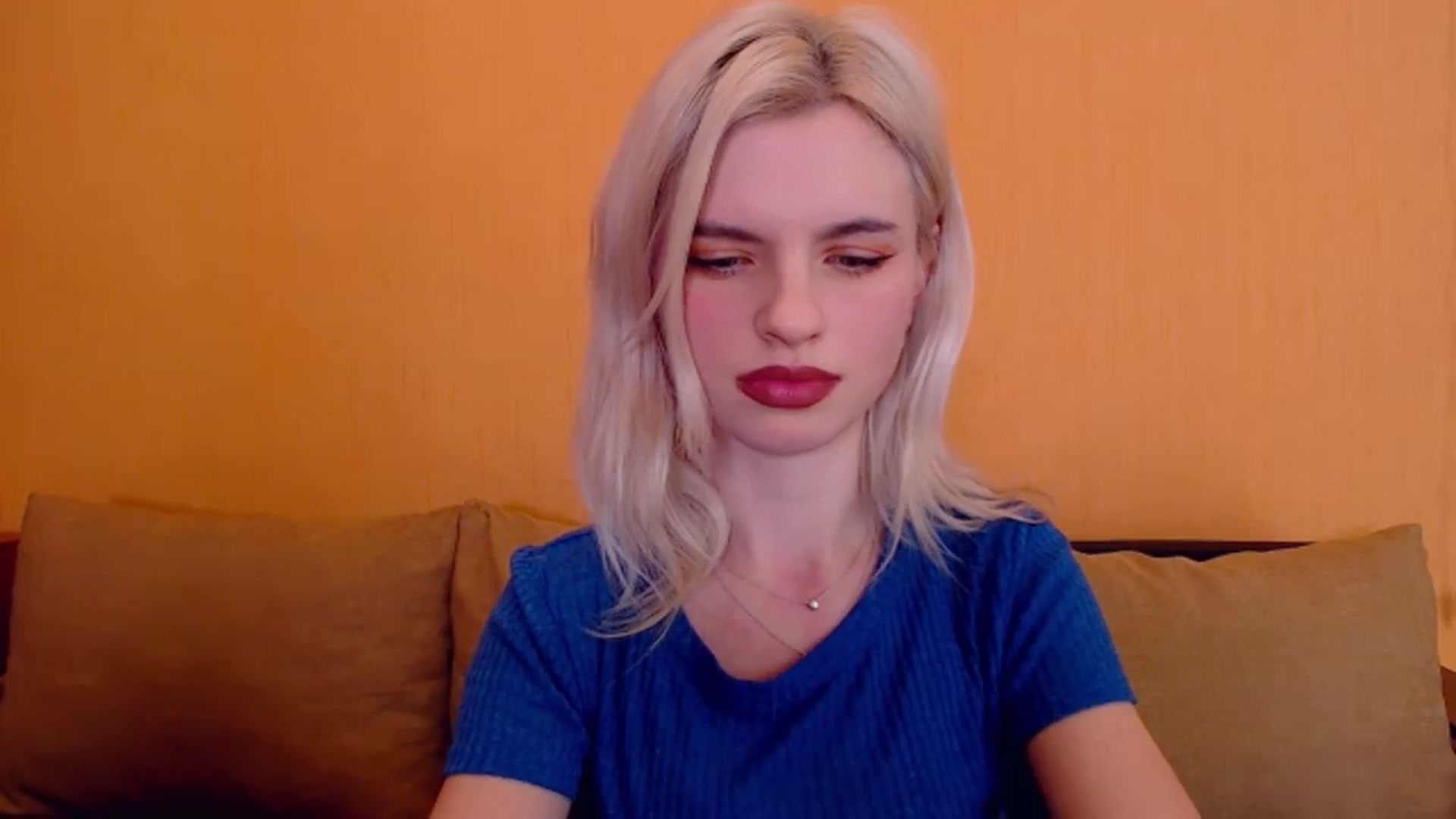 Gallery image thumbnail from Erineys's myfreecams stream on, 01/28/2024, 16:22 image 16 of 20