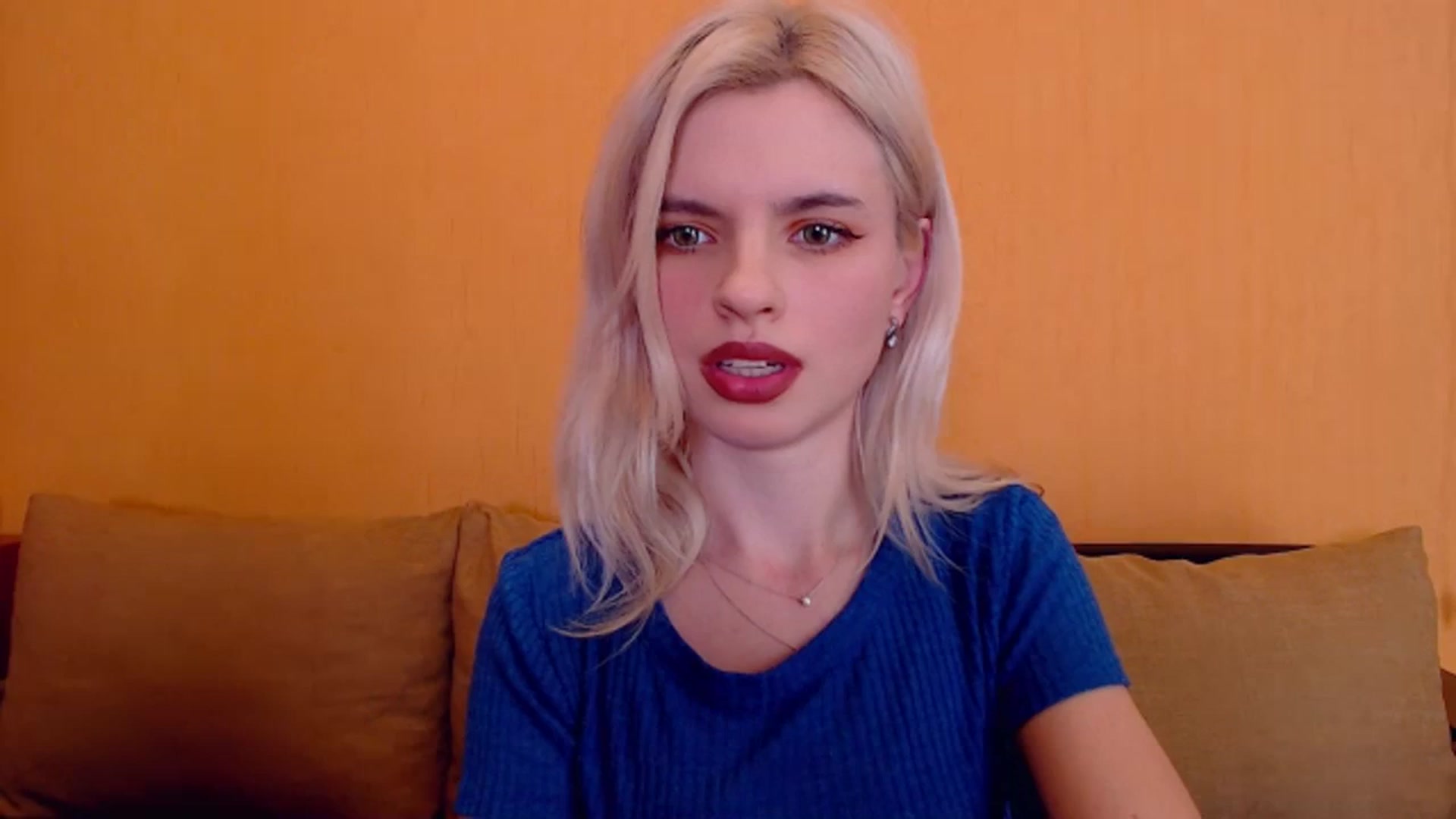 Gallery image thumbnail from Erineys's myfreecams stream on, 01/28/2024, 16:22 image 14 of 20