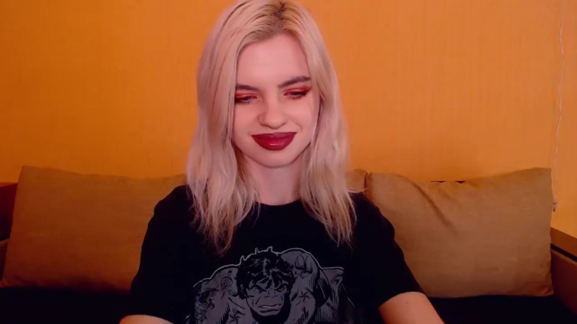 Gallery image thumbnail from Erineys's myfreecams stream on, 01/29/2024, 16:10 image 13 of 20