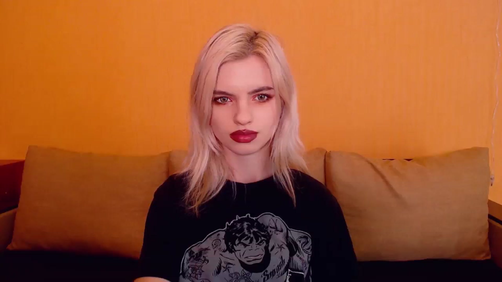 Gallery image thumbnail from Erineys's myfreecams stream on, 01/29/2024, 16:52 image 3 of 20