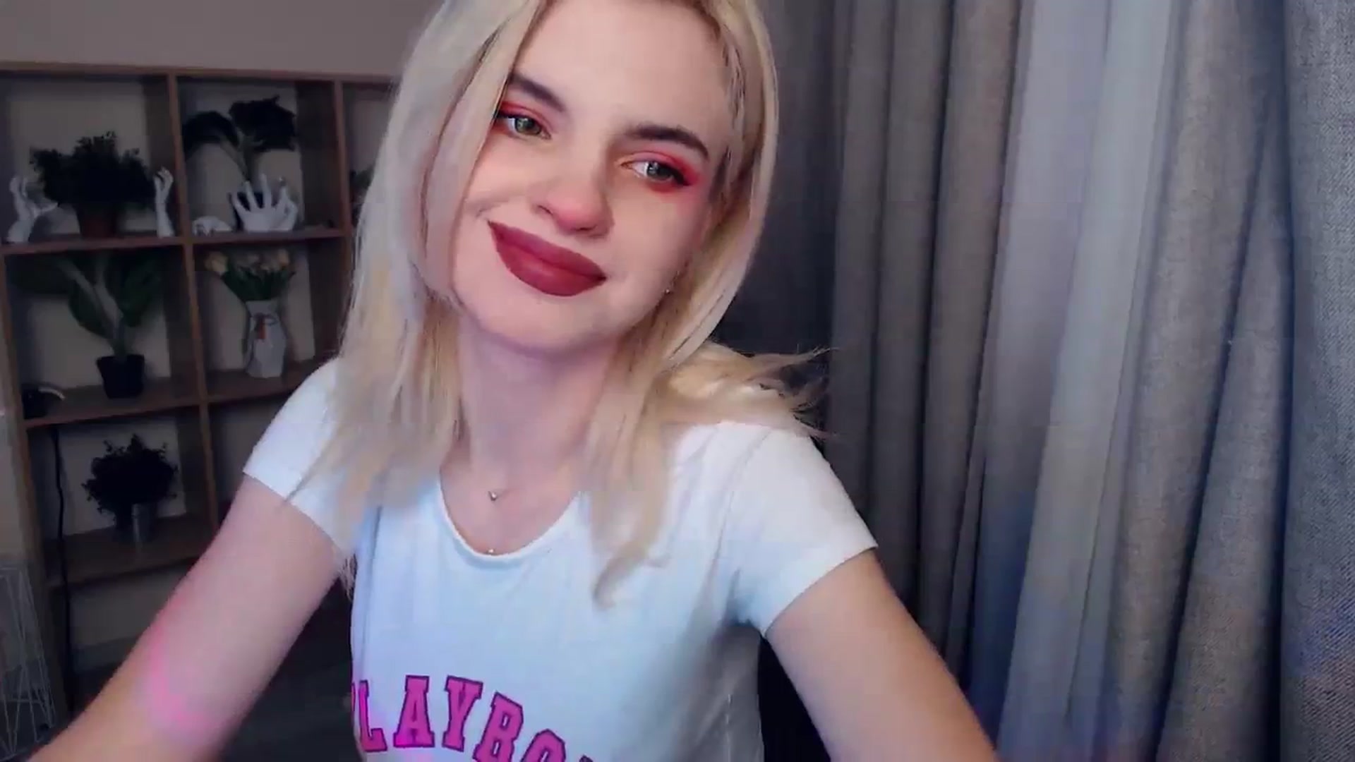 Gallery image thumbnail from Erineys's myfreecams stream on, 02/03/2024, 14:03 image 20 of 20