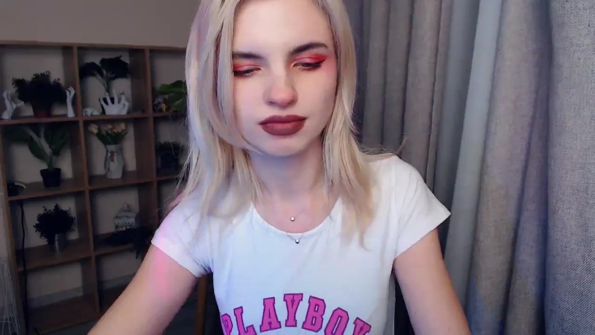 Gallery image thumbnail from Erineys's myfreecams stream on, 02/03/2024, 17:48 image 20 of 20