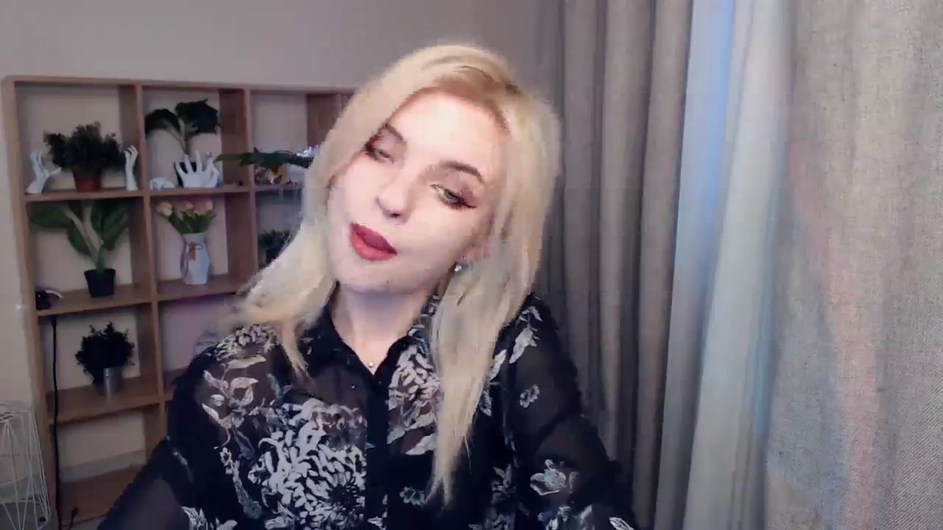 Gallery image thumbnail from Erineys's myfreecams stream on, 02/04/2024, 14:26 image 11 of 20
