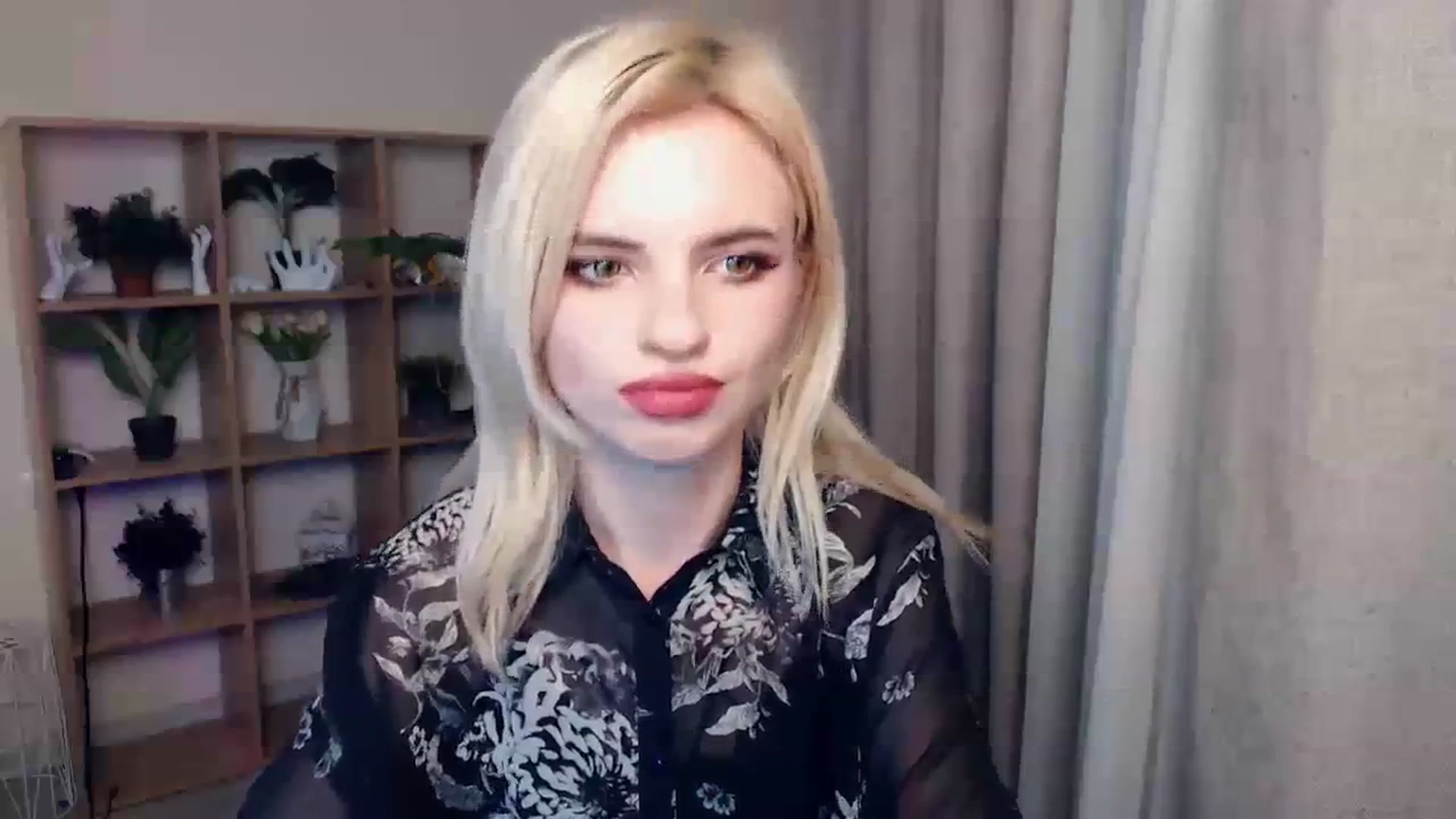 Gallery image thumbnail from Erineys's myfreecams stream on, 02/04/2024, 16:55 image 3 of 20