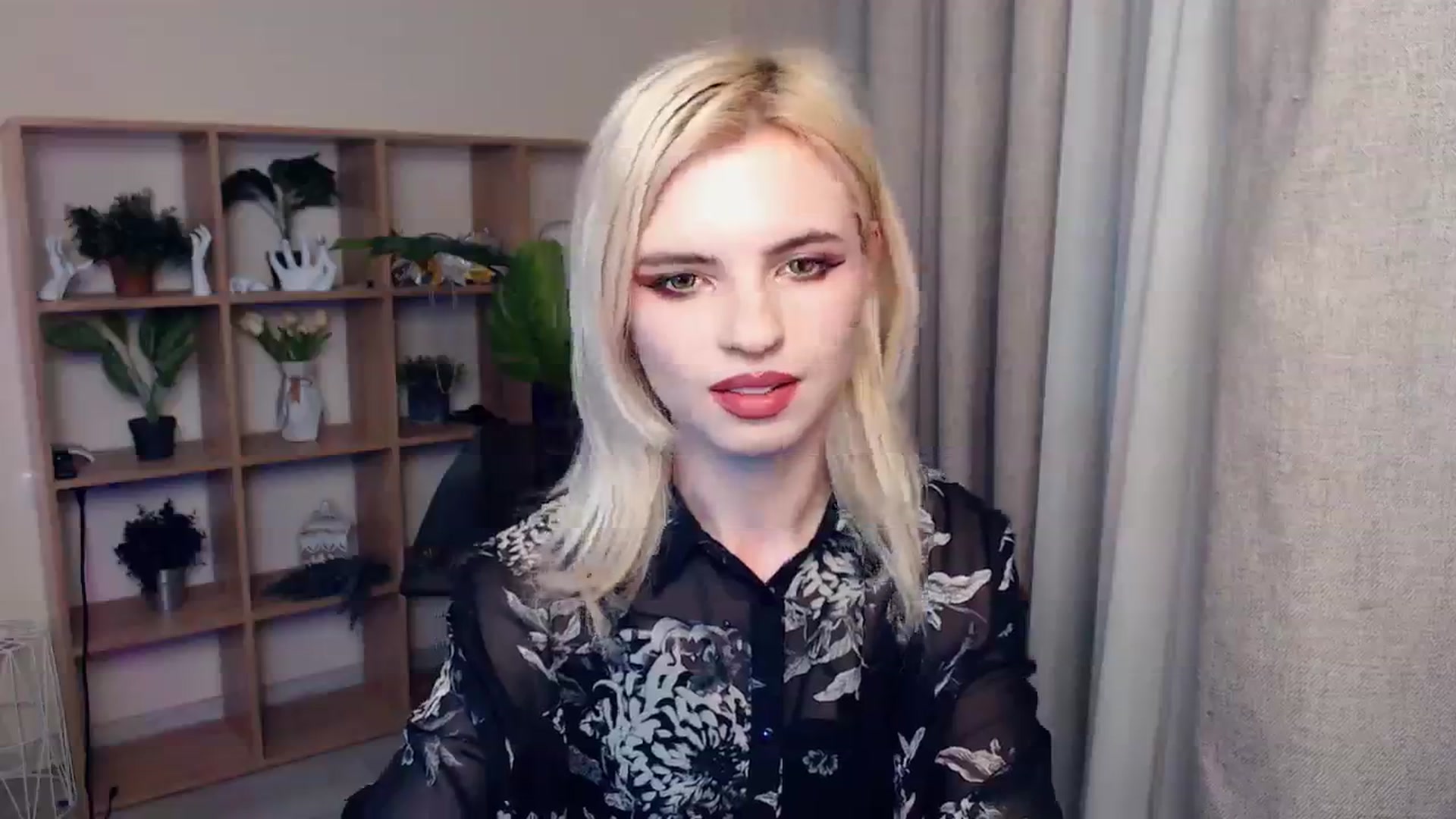 Gallery image thumbnail from Erineys's myfreecams stream on, 02/04/2024, 16:55 image 16 of 20