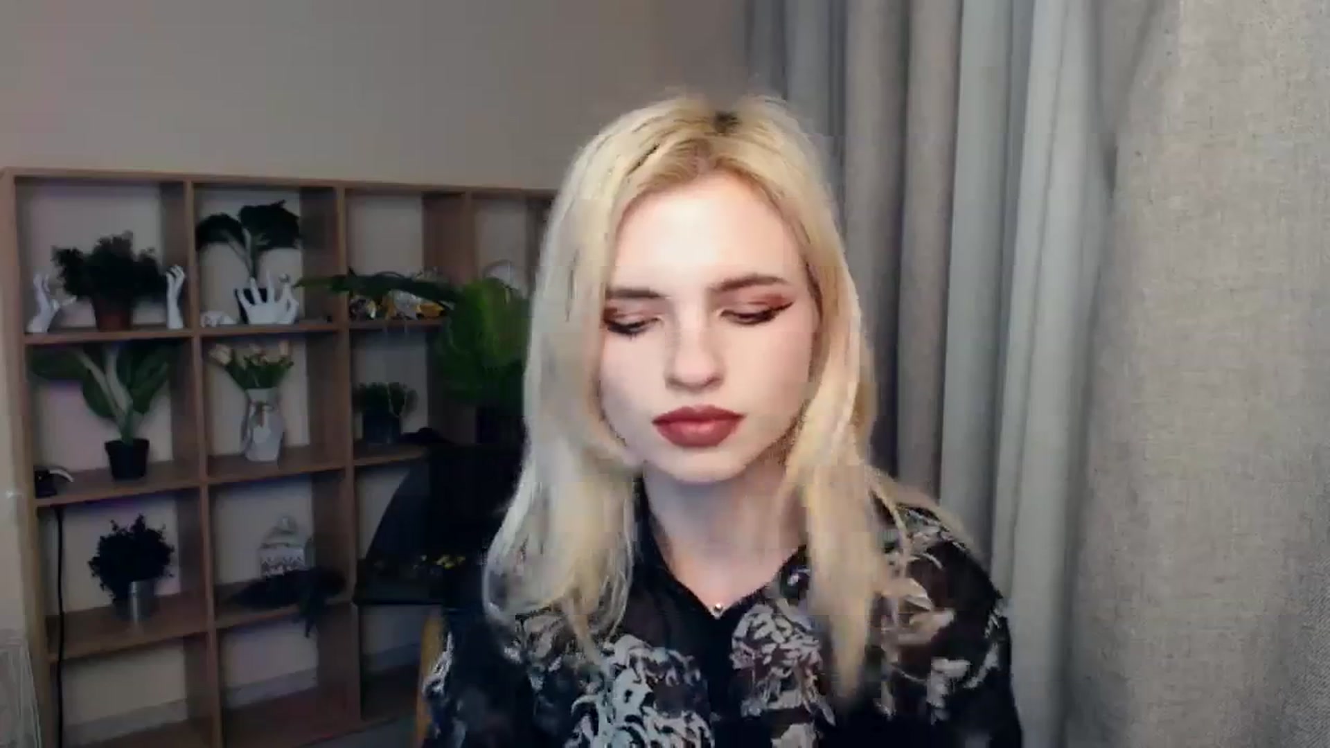 Gallery image thumbnail from Erineys's myfreecams stream on, 02/04/2024, 18:32 image 20 of 20