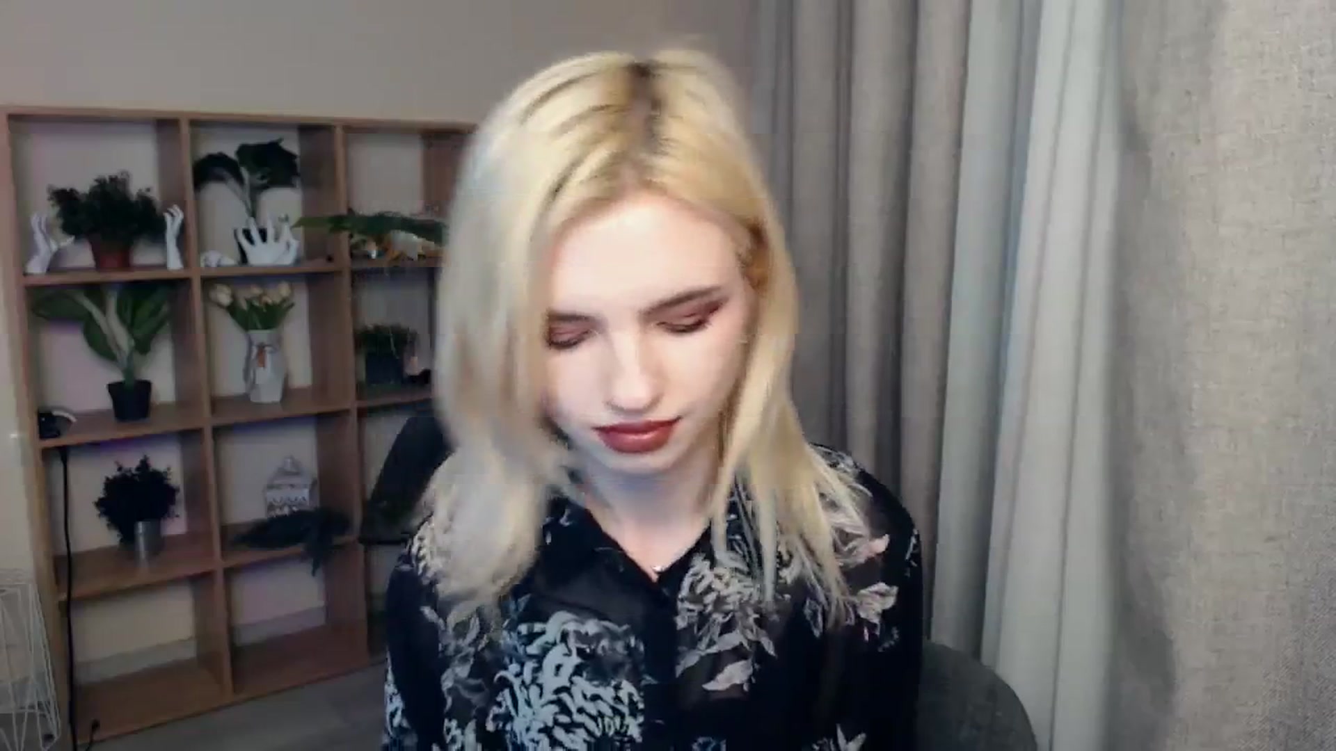 Gallery image thumbnail from Erineys's myfreecams stream on, 02/04/2024, 18:32 image 12 of 20