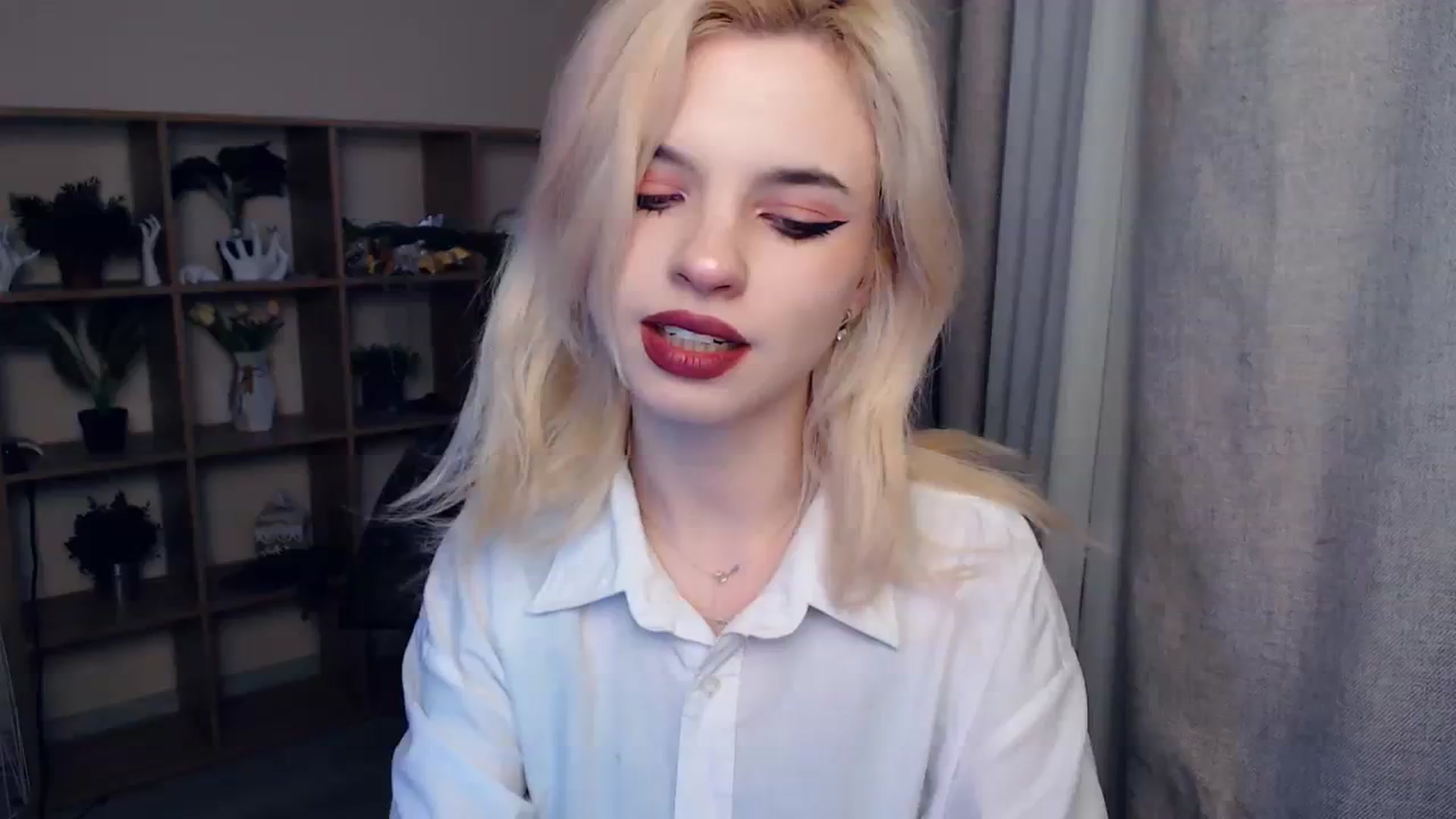 Gallery image thumbnail from Erineys's myfreecams stream on, 02/08/2024, 14:20 image 20 of 20