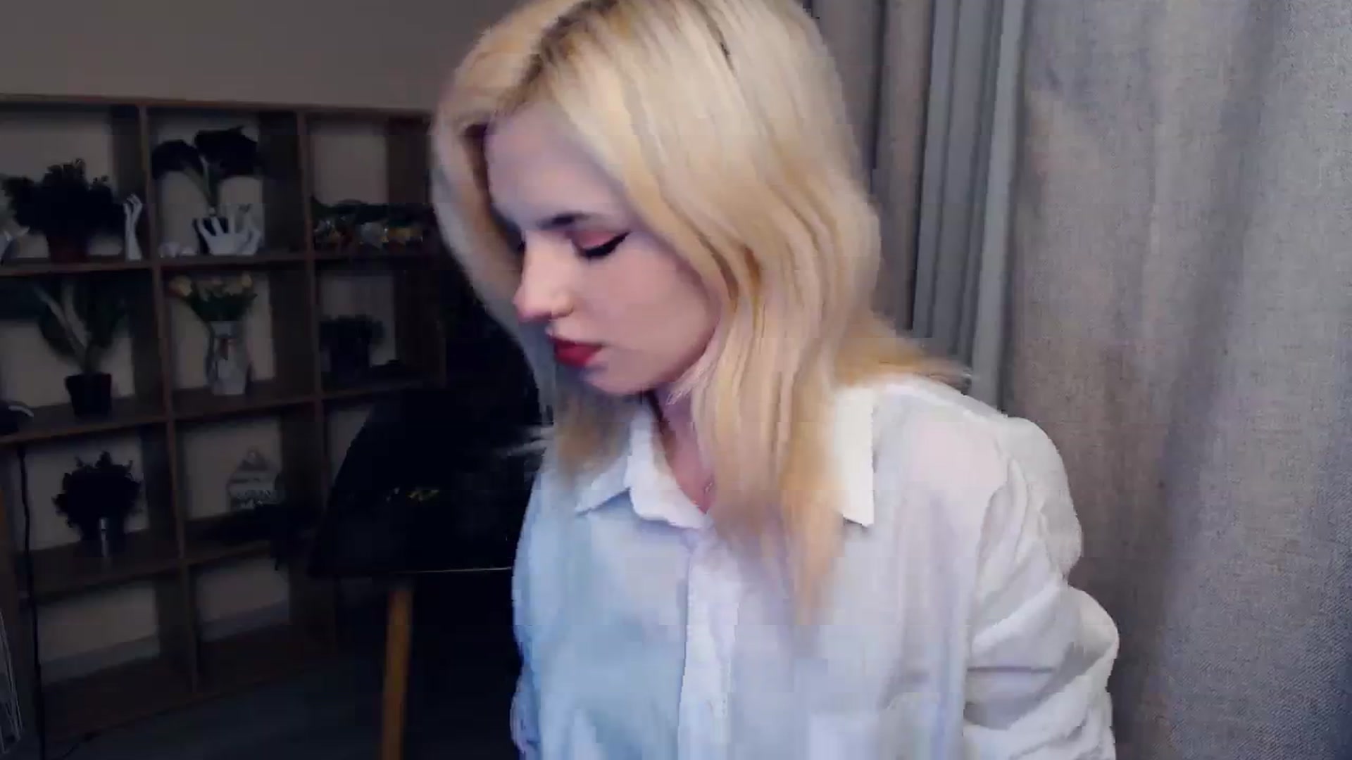 Gallery image thumbnail from Erineys's myfreecams stream on, 02/08/2024, 16:04 image 7 of 20