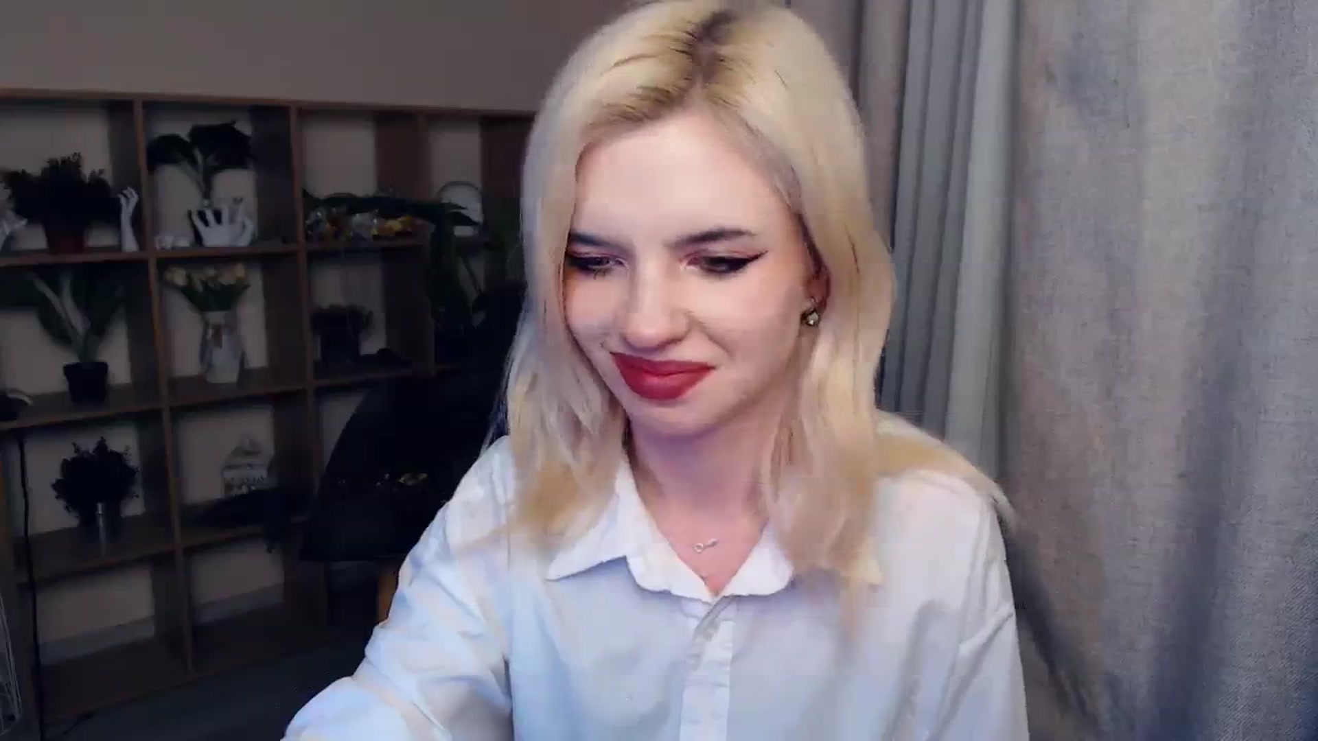 Gallery image thumbnail from Erineys's myfreecams stream on, 02/08/2024, 16:04 image 20 of 20