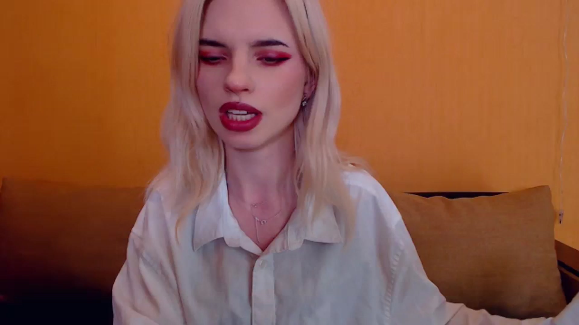 Gallery image thumbnail from Erineys's myfreecams stream on, 02/09/2024, 16:38 image 1 of 20