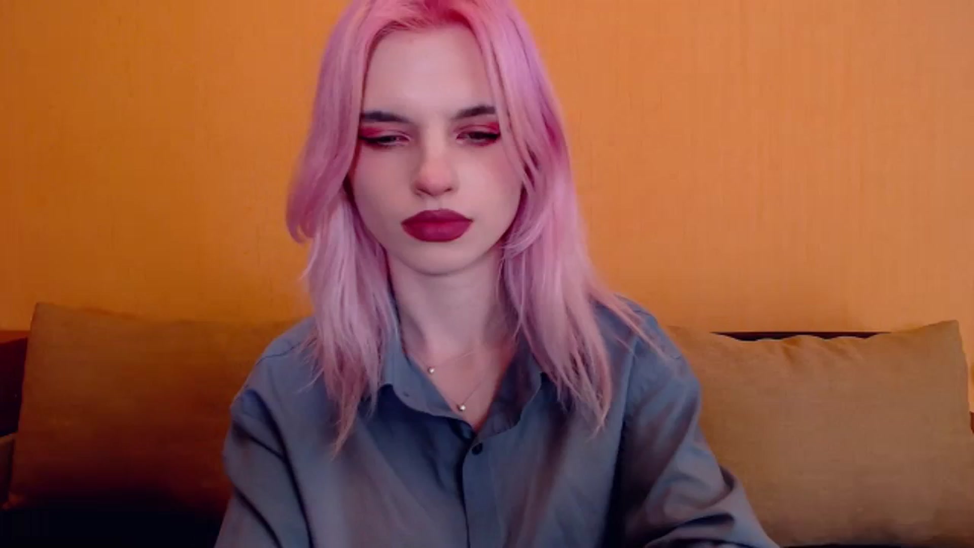 Gallery image thumbnail from Erineys's myfreecams stream on, 02/10/2024, 15:20 image 1 of 20