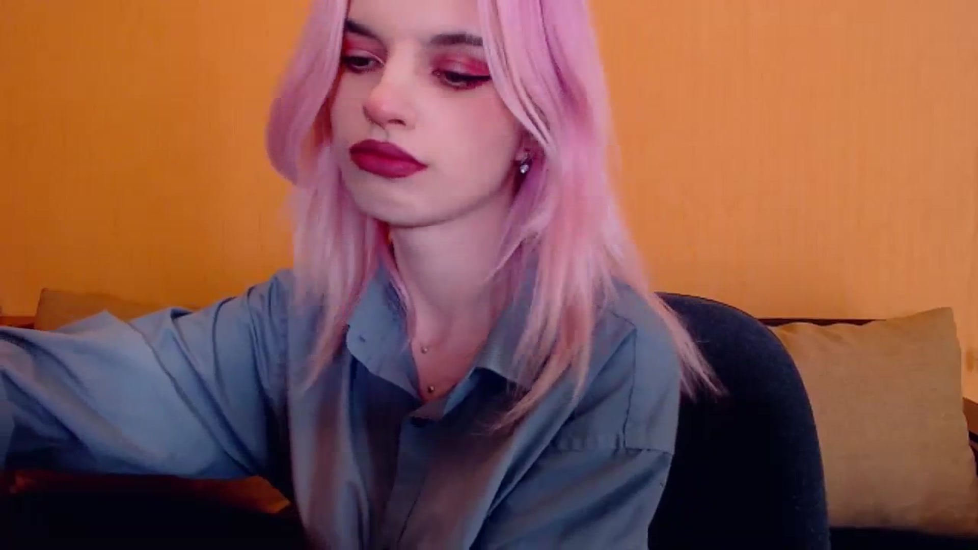 Gallery image thumbnail from Erineys's myfreecams stream on, 02/10/2024, 15:20 image 10 of 20