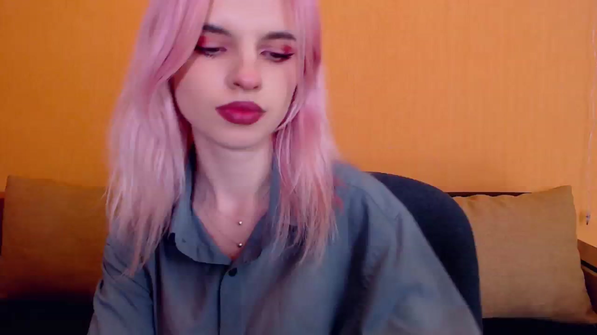 Gallery image thumbnail from Erineys's myfreecams stream on, 02/10/2024, 17:17 image 1 of 20
