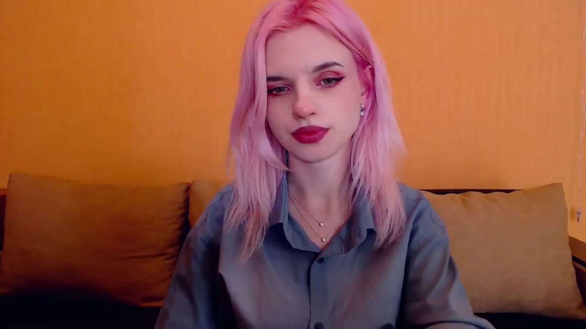 Gallery image thumbnail from Erineys's myfreecams stream on, 02/10/2024, 17:17 image 17 of 20