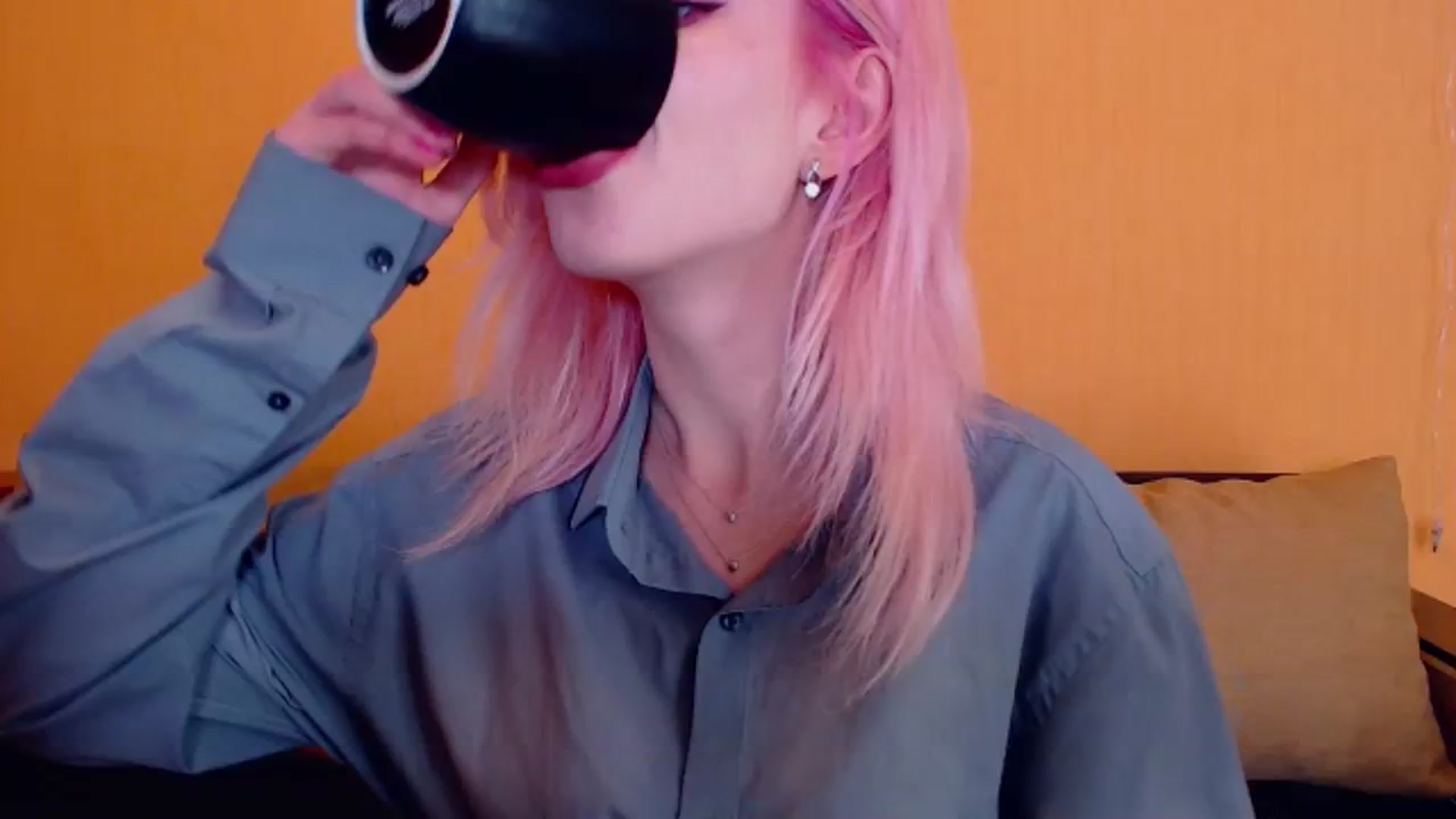 Gallery image thumbnail from Erineys's myfreecams stream on, 02/10/2024, 17:17 image 19 of 20