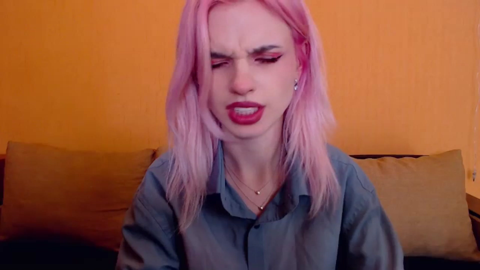 Gallery image thumbnail from Erineys's myfreecams stream on, 02/10/2024, 17:17 image 16 of 20
