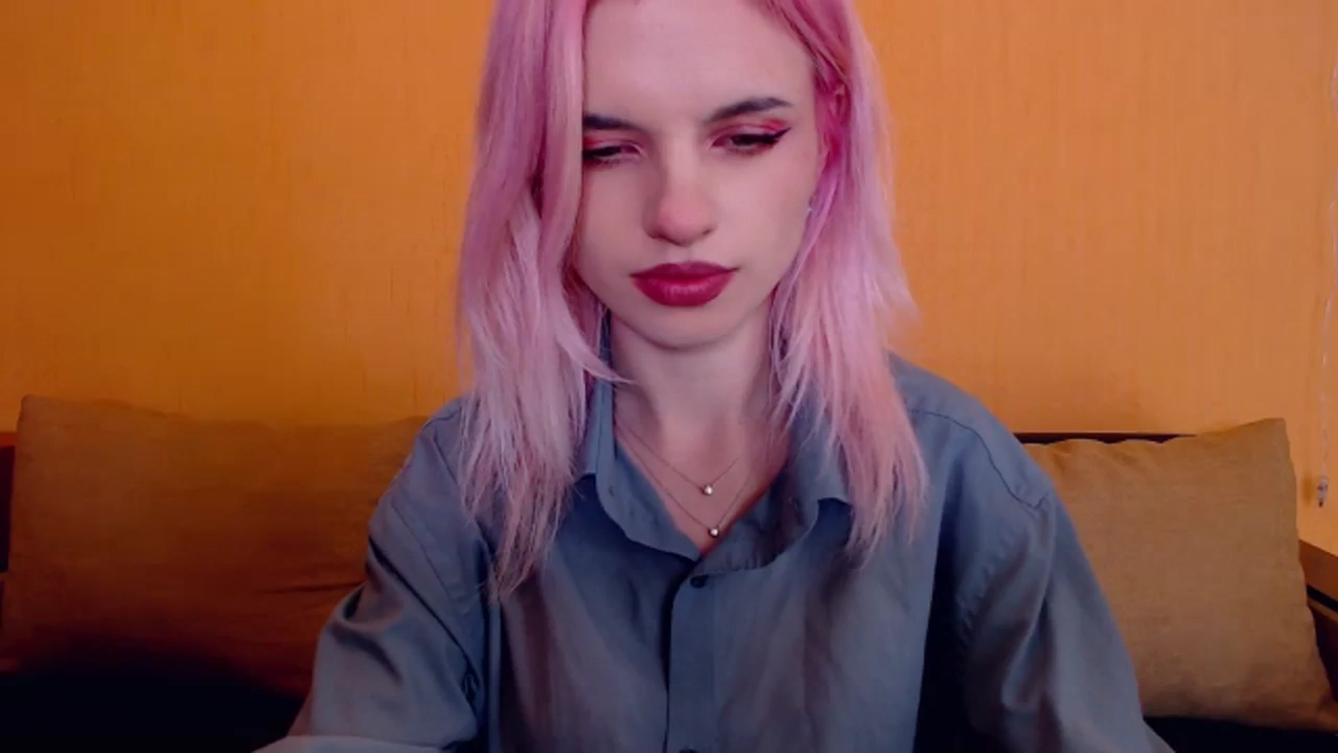 Gallery image thumbnail from Erineys's myfreecams stream on, 02/10/2024, 17:17 image 15 of 20