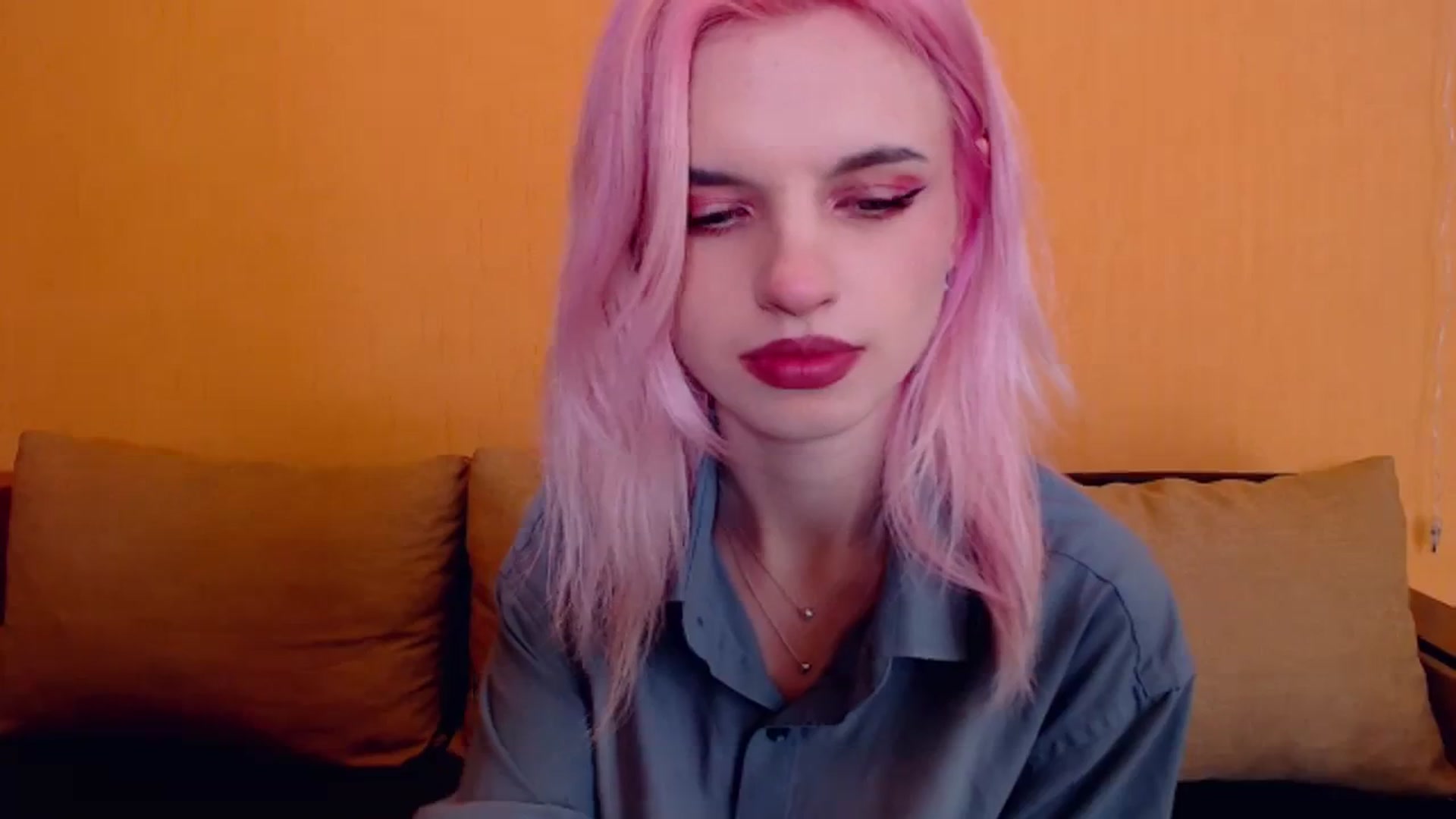 Gallery image thumbnail from Erineys's myfreecams stream on, 02/10/2024, 17:17 image 3 of 20