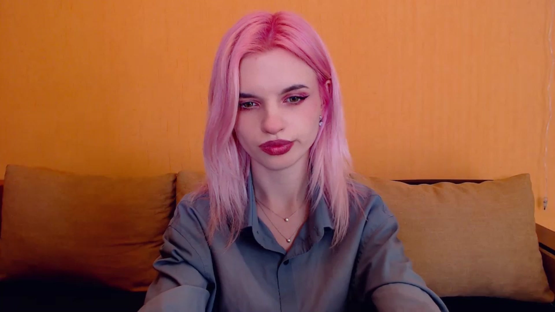 Gallery image thumbnail from Erineys's myfreecams stream on, 02/10/2024, 17:48 image 11 of 20