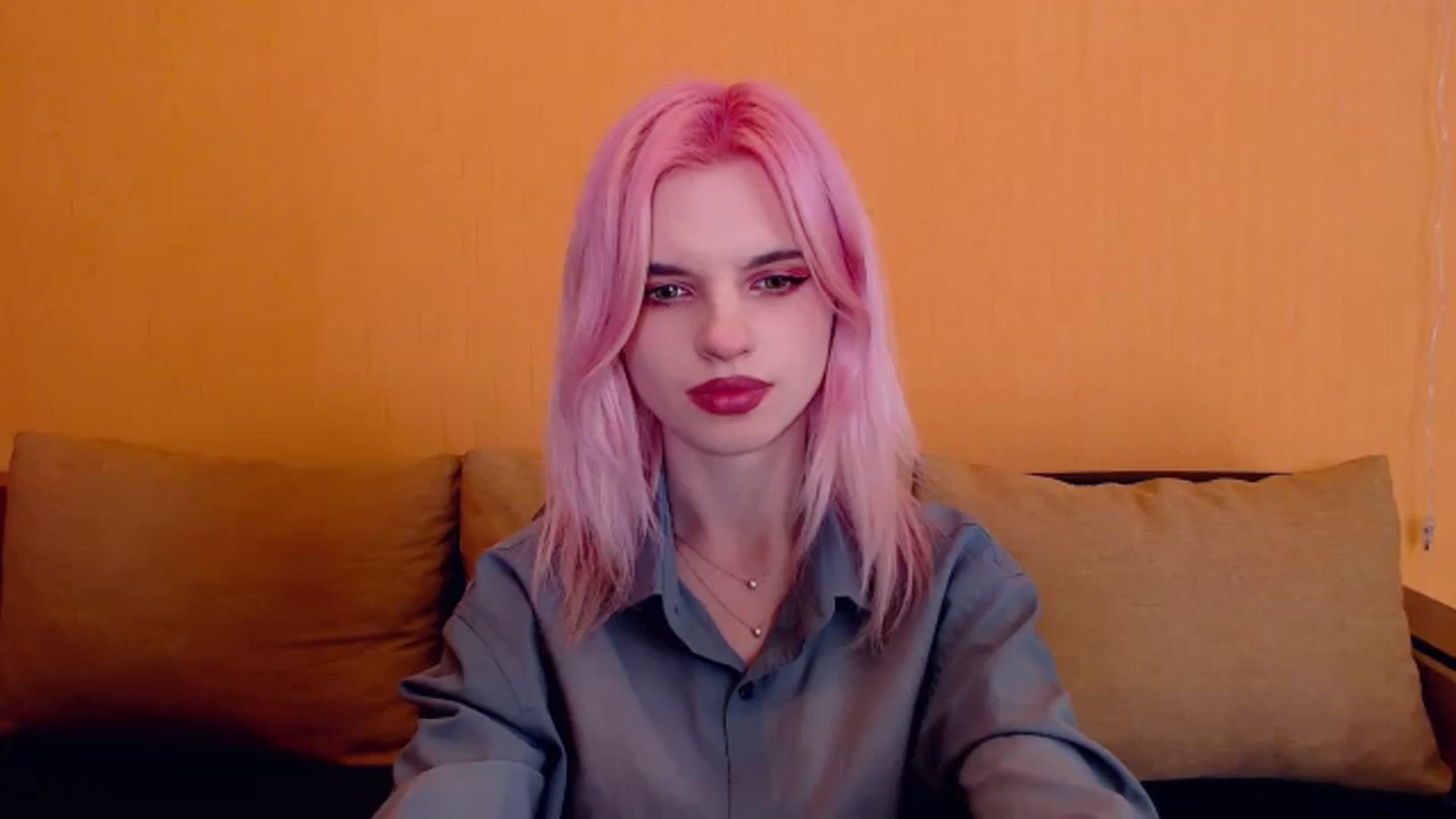 Gallery image thumbnail from Erineys's myfreecams stream on, 02/10/2024, 17:48 image 16 of 20