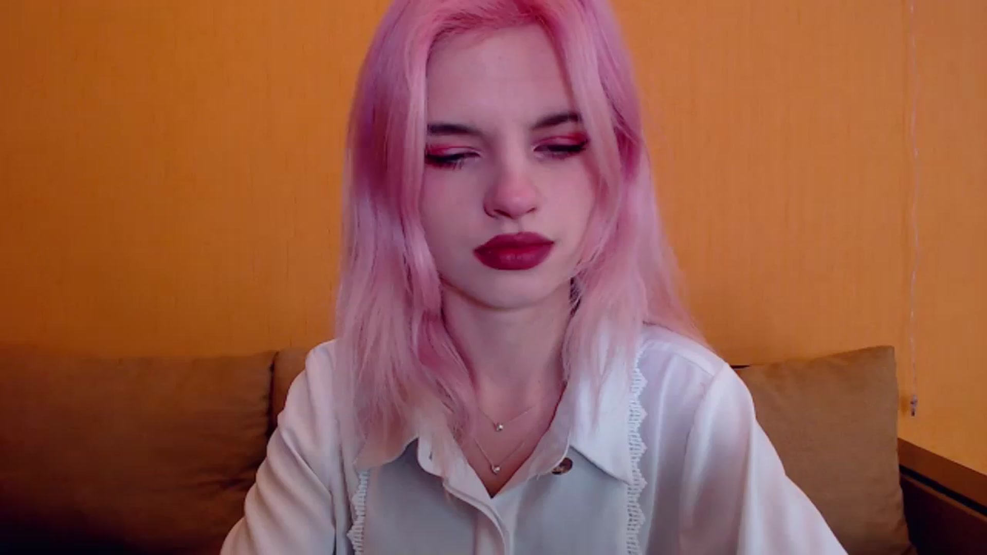 Gallery image thumbnail from Erineys's myfreecams stream on, 02/11/2024, 13:46 image 1 of 20