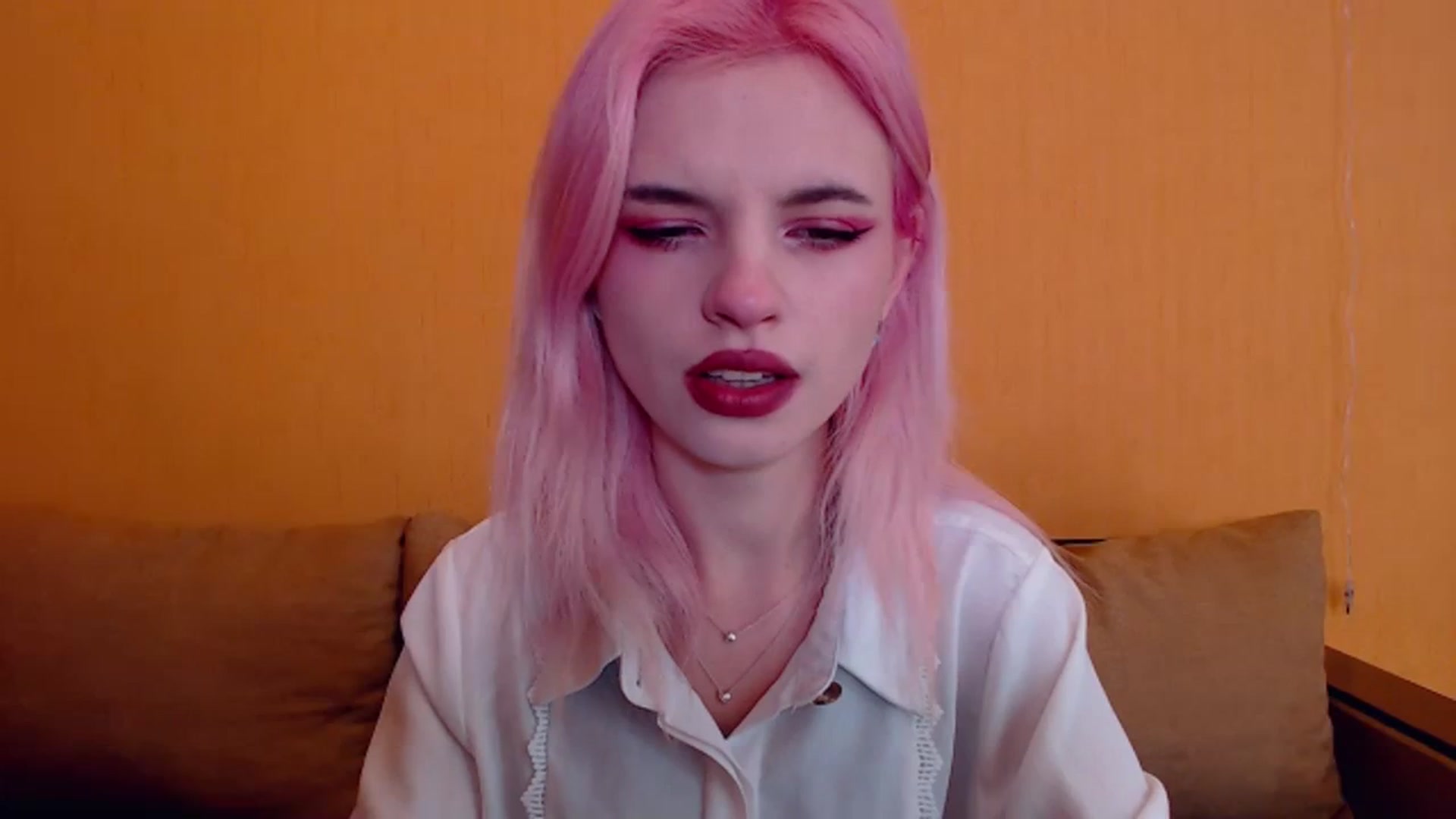 Gallery image thumbnail from Erineys's myfreecams stream on, 02/11/2024, 13:46 image 3 of 20