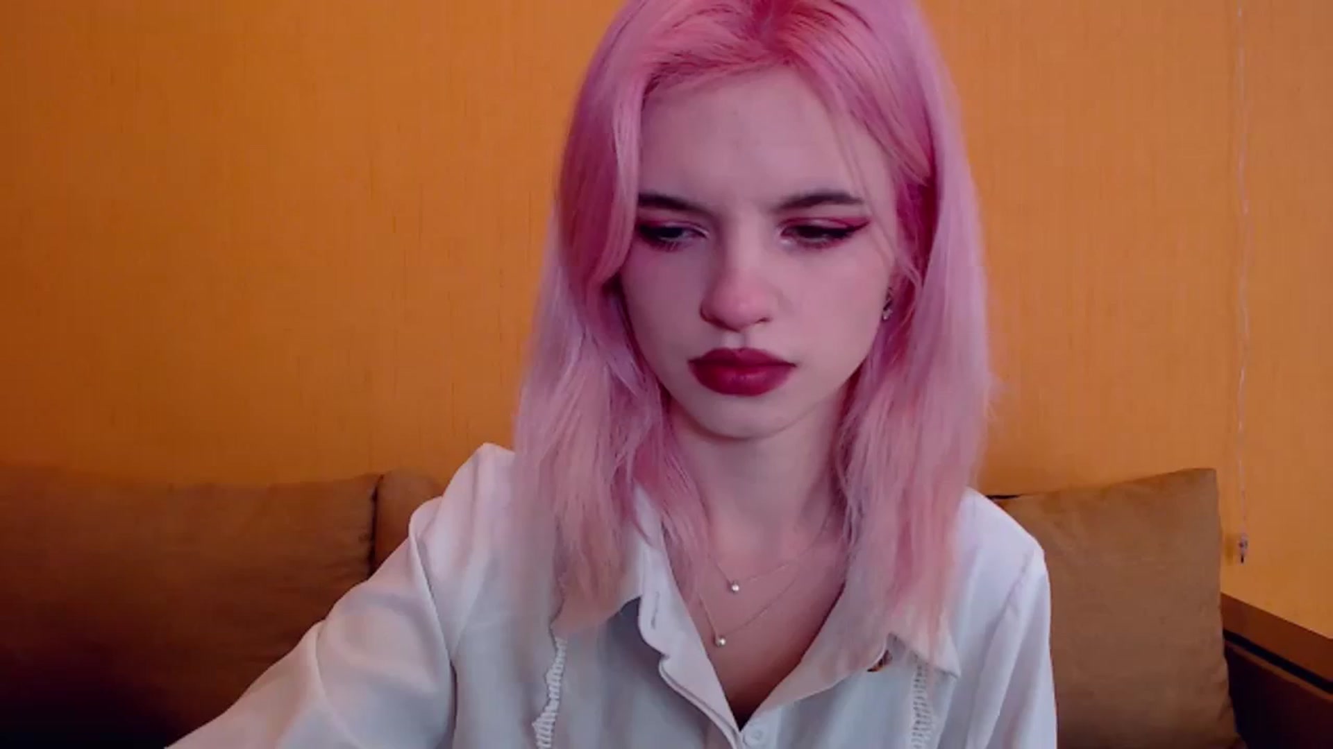 Gallery image thumbnail from Erineys's myfreecams stream on, 02/11/2024, 13:46 image 16 of 20