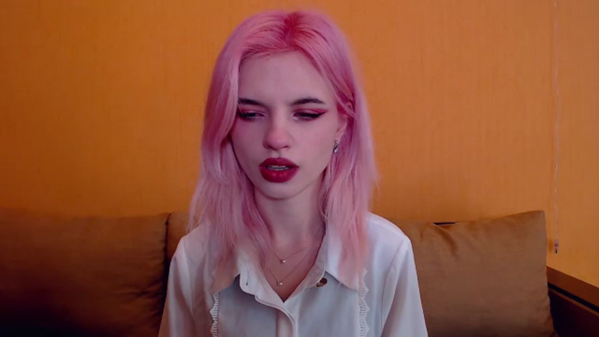 Gallery image thumbnail from Erineys's myfreecams stream on, 02/11/2024, 13:46 image 8 of 20