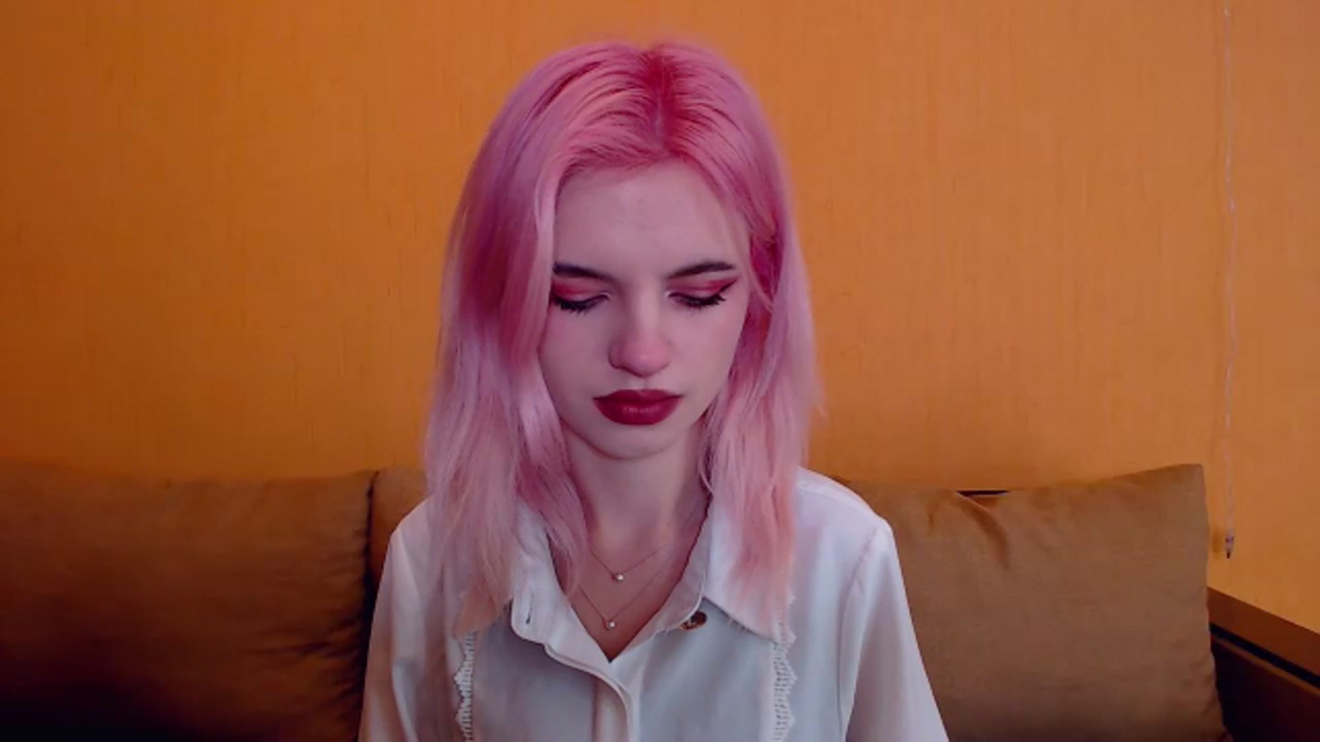 Gallery image thumbnail from Erineys's myfreecams stream on, 02/11/2024, 13:46 image 14 of 20