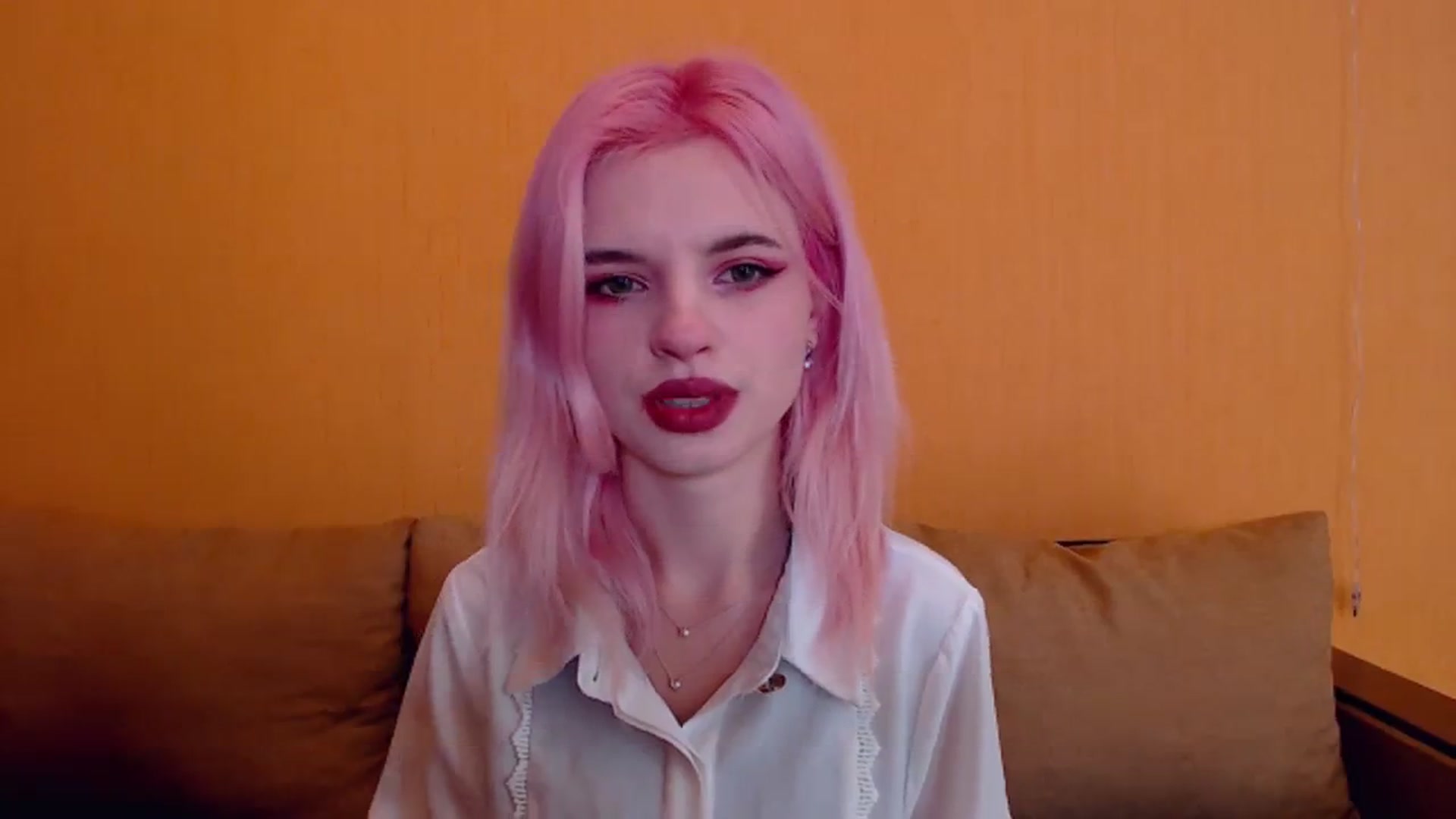 Gallery image thumbnail from Erineys's myfreecams stream on, 02/11/2024, 13:46 image 13 of 20
