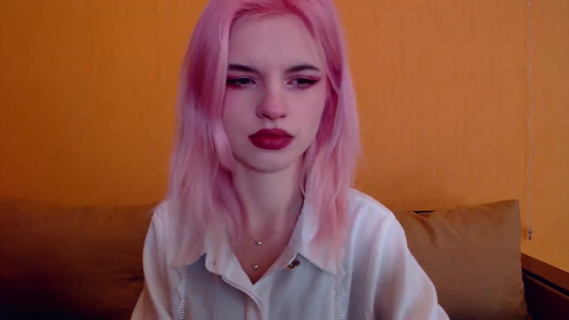 Gallery image thumbnail from Erineys's myfreecams stream on, 02/11/2024, 13:46 image 12 of 20