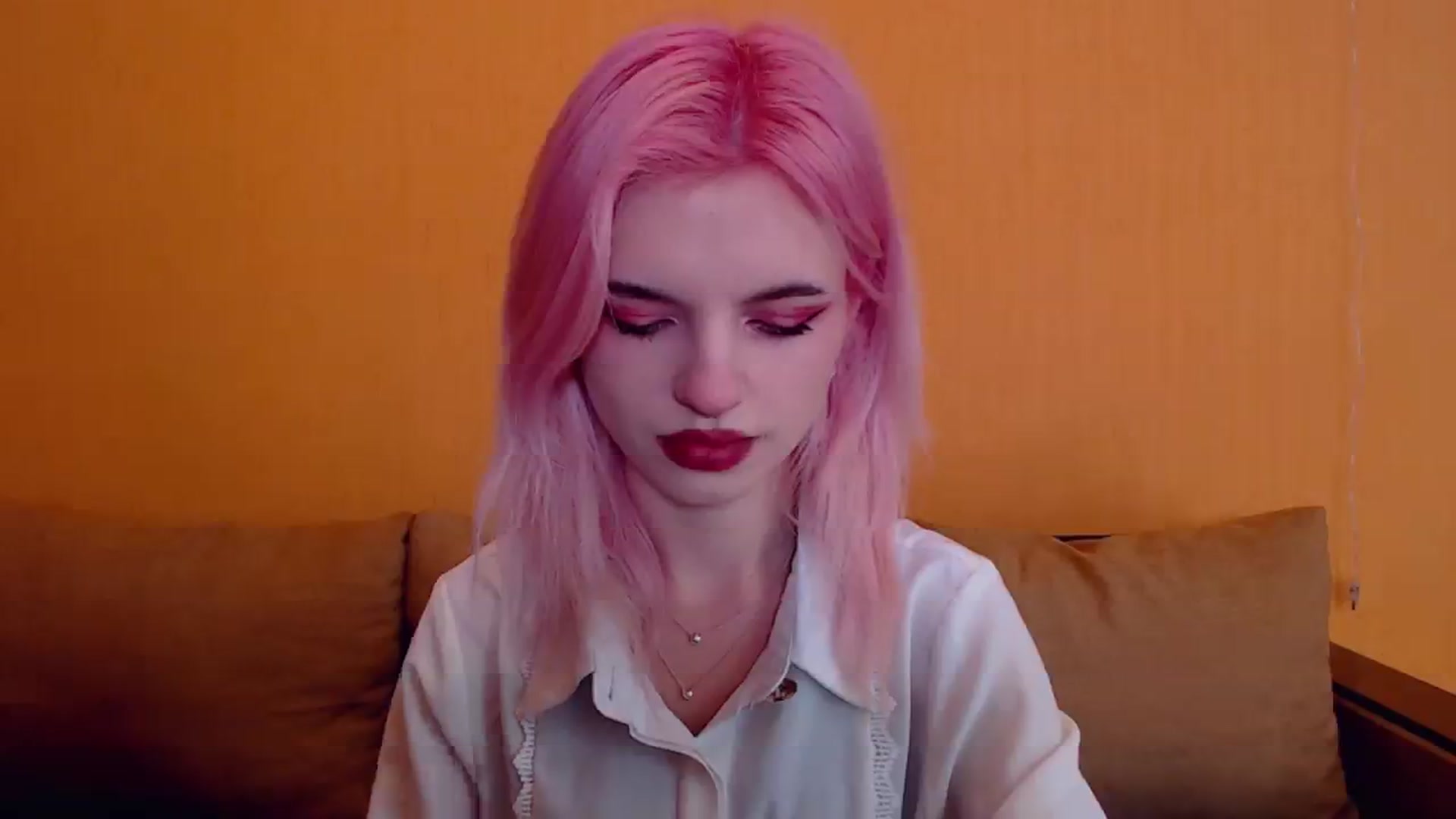 Gallery image thumbnail from Erineys's myfreecams stream on, 02/11/2024, 13:46 image 7 of 20