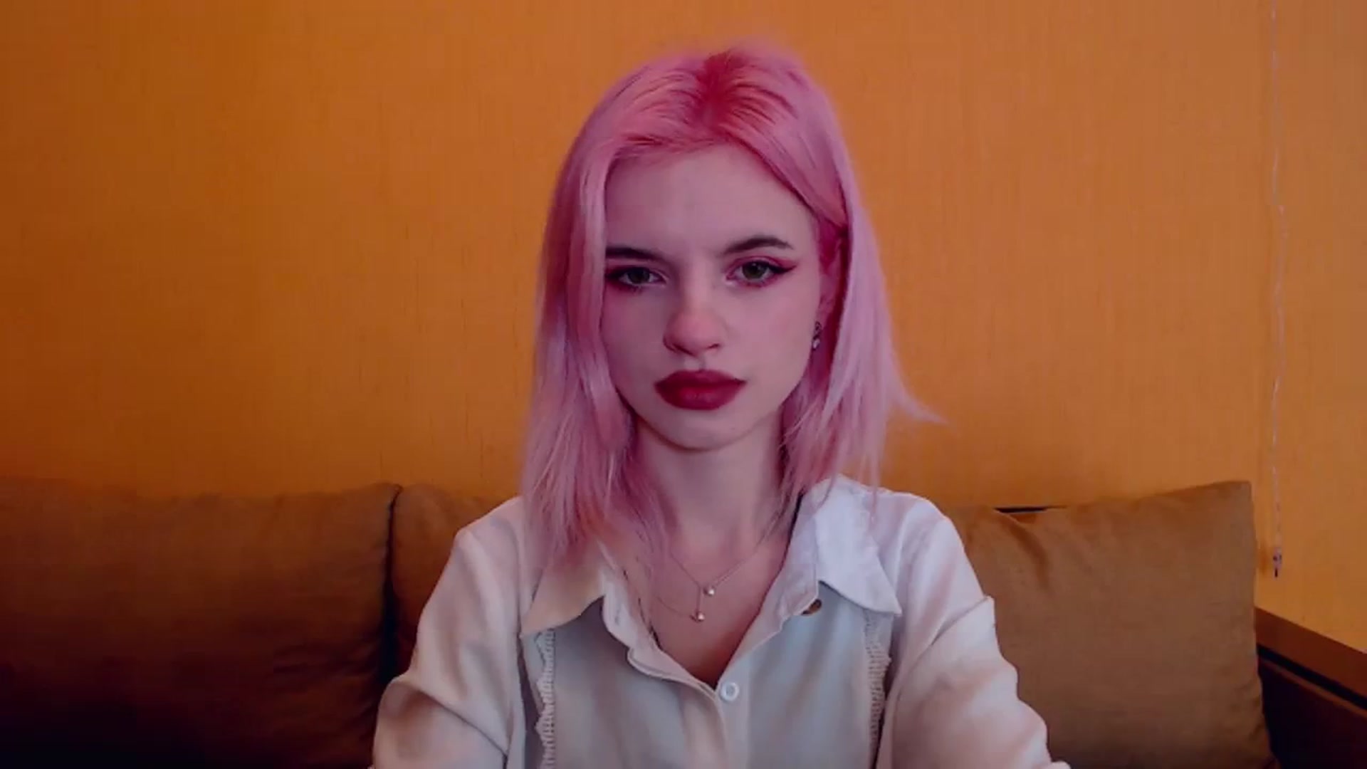 Gallery image thumbnail from Erineys's myfreecams stream on, 02/11/2024, 14:56 image 4 of 20