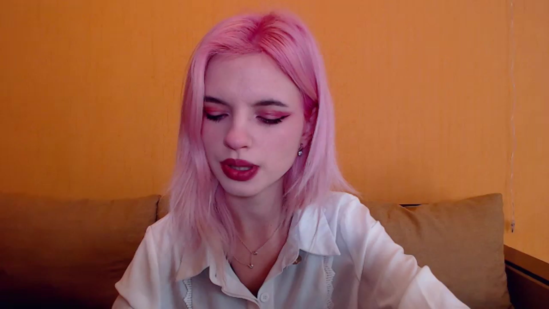 Gallery image thumbnail from Erineys's myfreecams stream on, 02/11/2024, 14:56 image 6 of 20