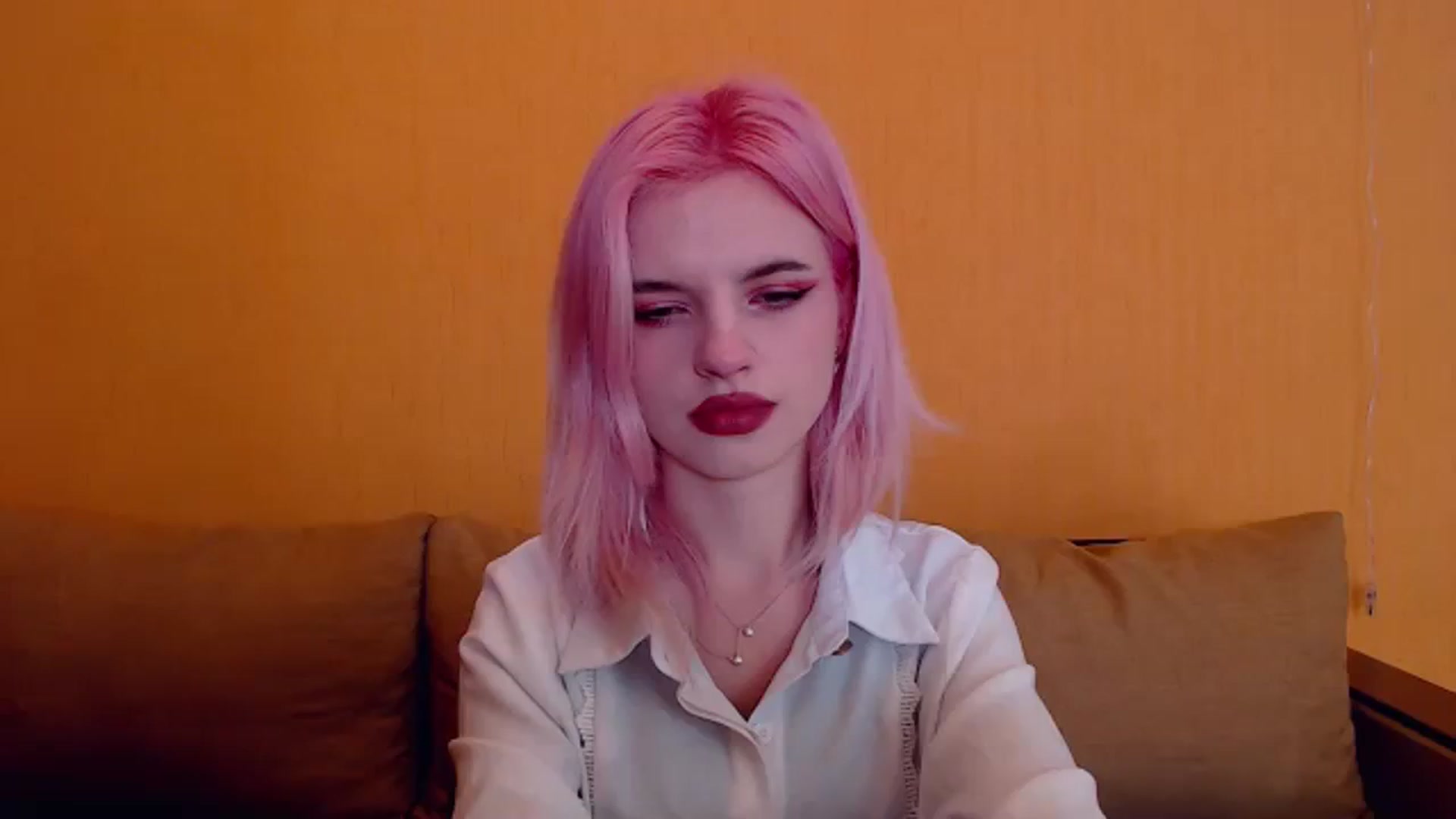 Gallery image thumbnail from Erineys's myfreecams stream on, 02/11/2024, 14:56 image 14 of 20
