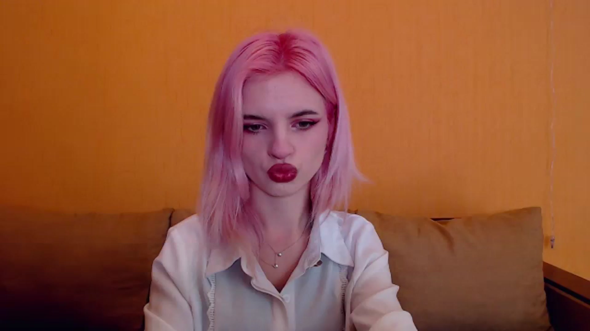 Gallery image thumbnail from Erineys's myfreecams stream on, 02/11/2024, 14:56 image 11 of 20