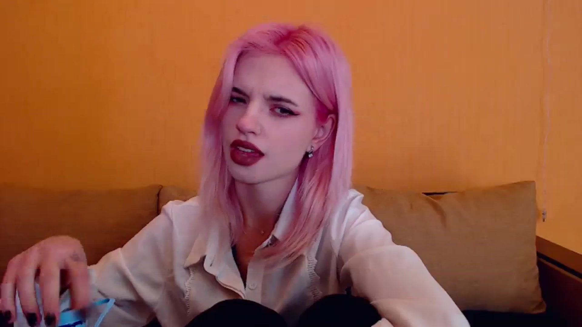 Gallery image thumbnail from Erineys's myfreecams stream on, 02/11/2024, 15:48 image 7 of 20