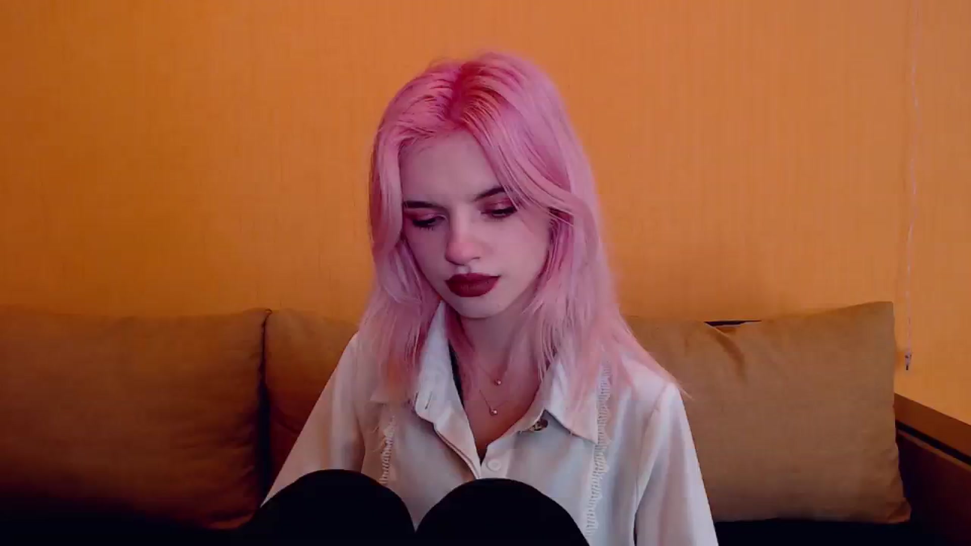 Gallery image thumbnail from Erineys's myfreecams stream on, 02/11/2024, 15:48 image 16 of 20