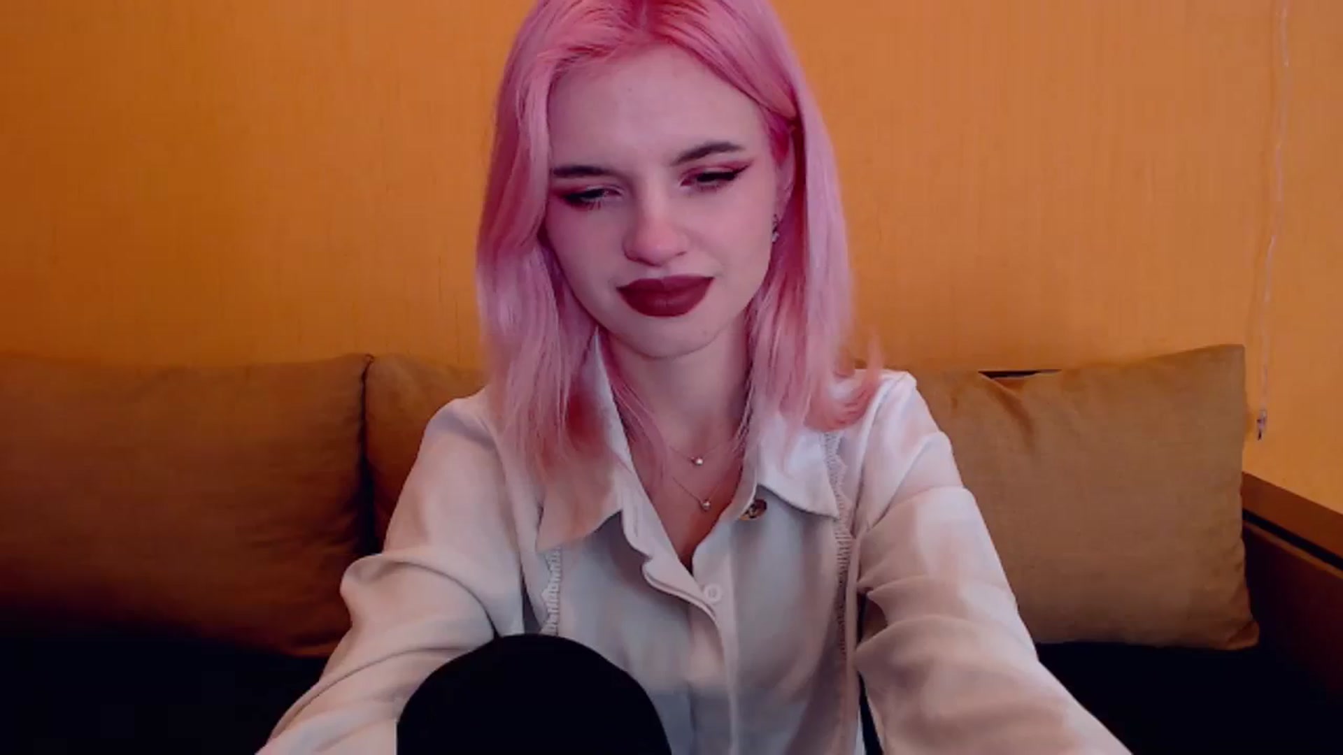 Gallery image thumbnail from Erineys's myfreecams stream on, 02/11/2024, 15:48 image 4 of 20