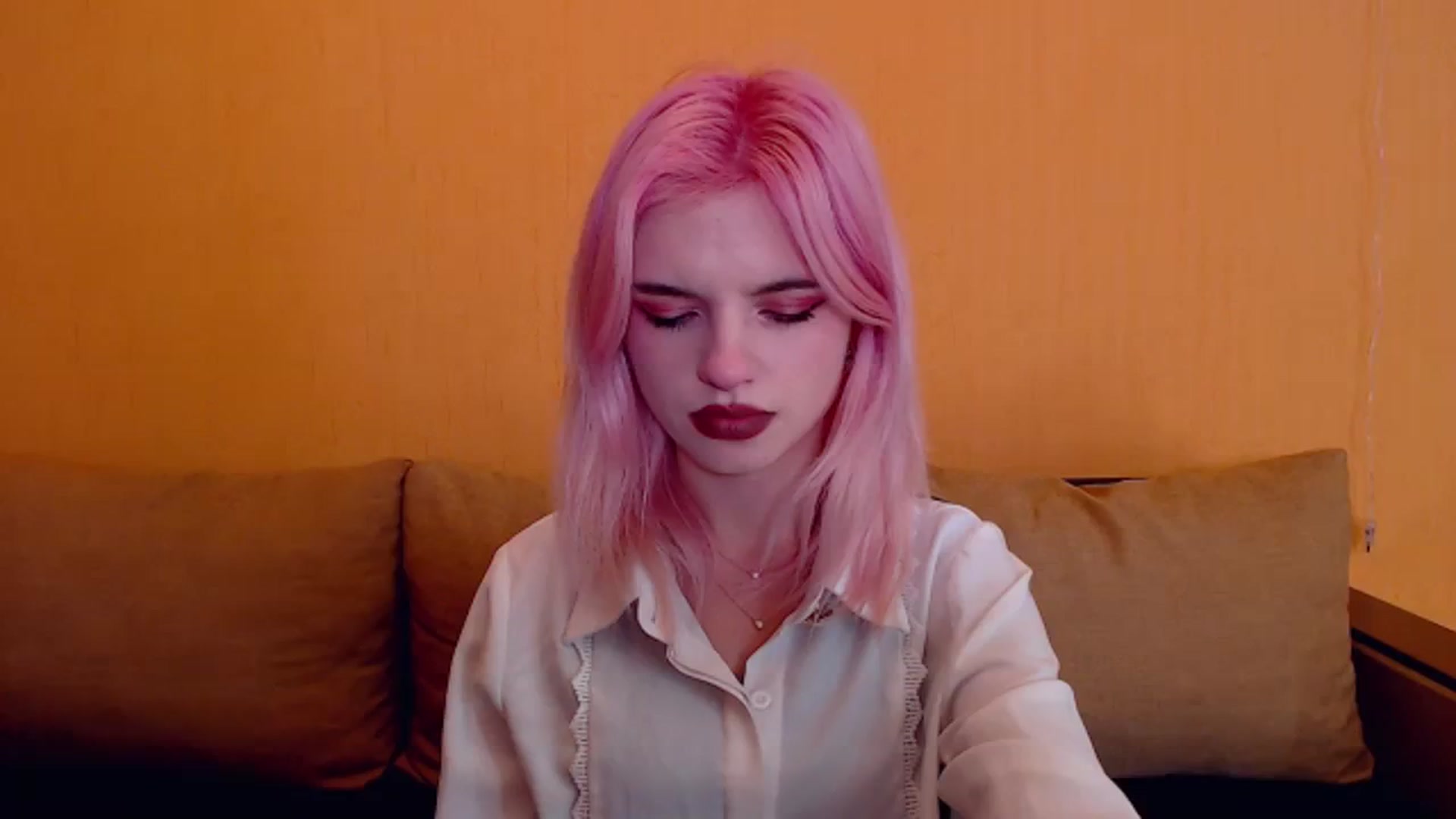Gallery image thumbnail from Erineys's myfreecams stream on, 02/11/2024, 16:27 image 5 of 20