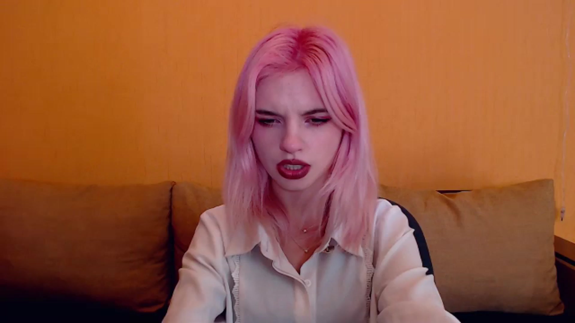 Gallery image thumbnail from Erineys's myfreecams stream on, 02/11/2024, 16:27 image 16 of 20