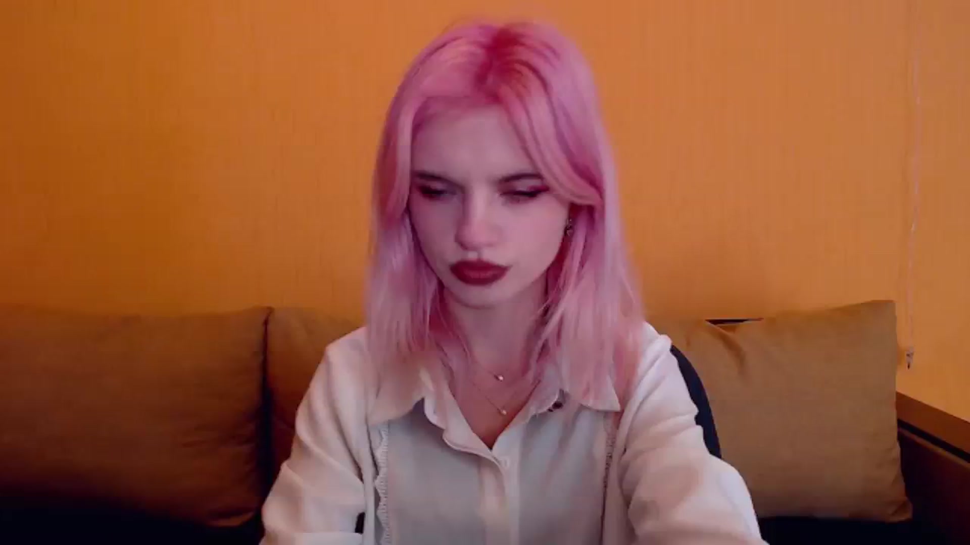 Gallery image thumbnail from Erineys's myfreecams stream on, 02/11/2024, 16:27 image 1 of 20
