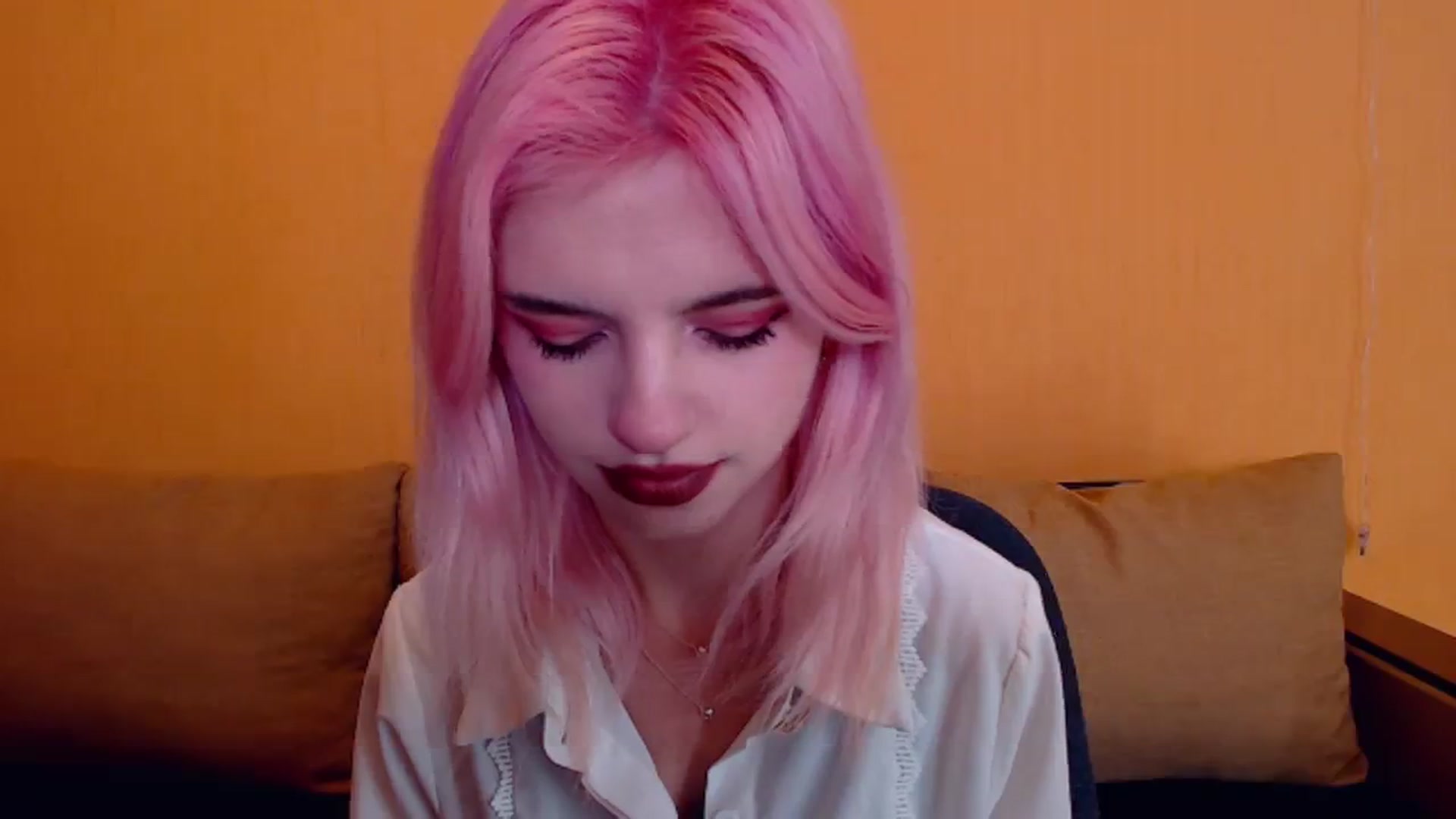 Gallery image thumbnail from Erineys's myfreecams stream on, 02/11/2024, 16:27 image 3 of 20