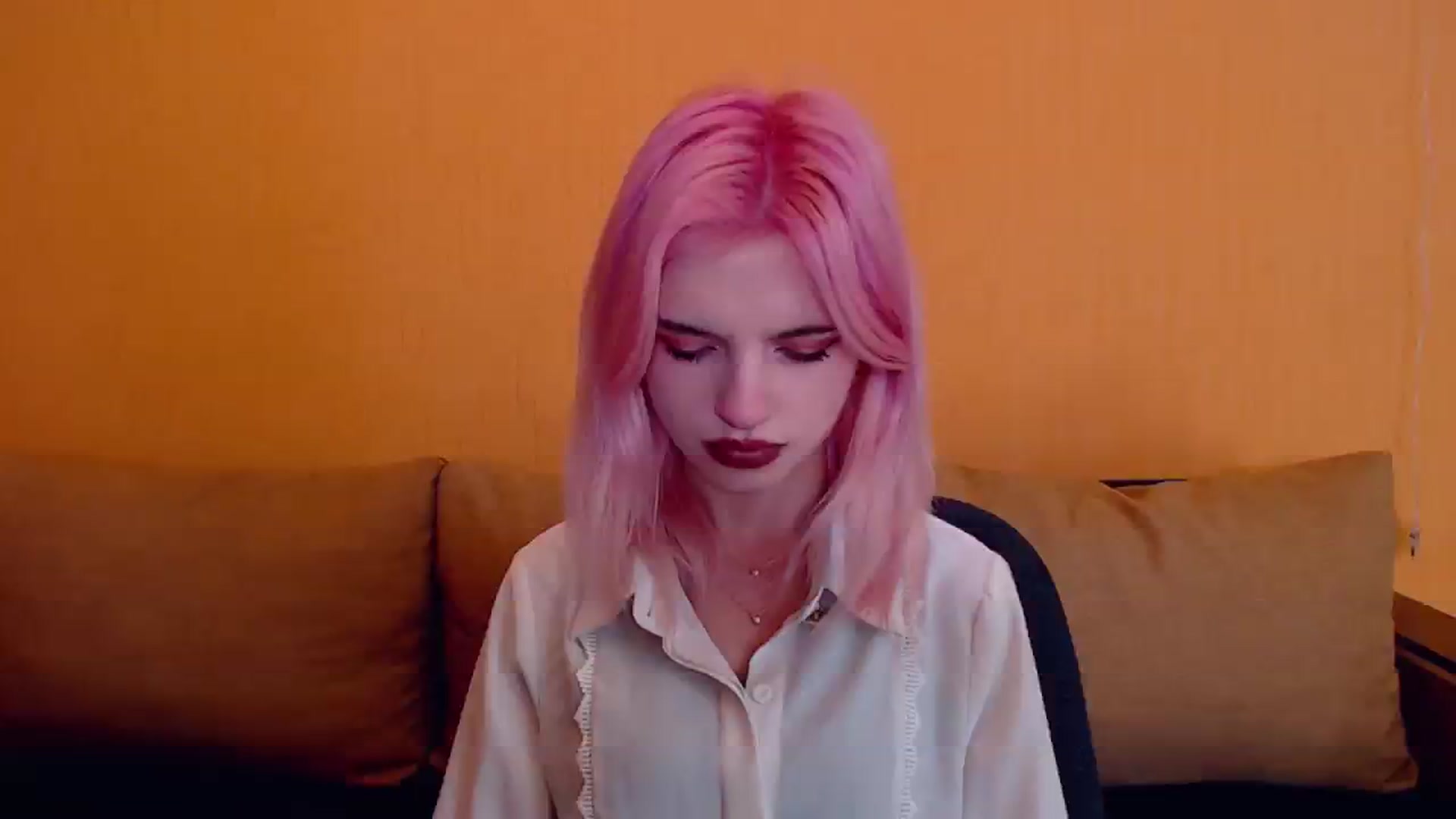 Gallery image thumbnail from Erineys's myfreecams stream on, 02/11/2024, 16:27 image 13 of 20