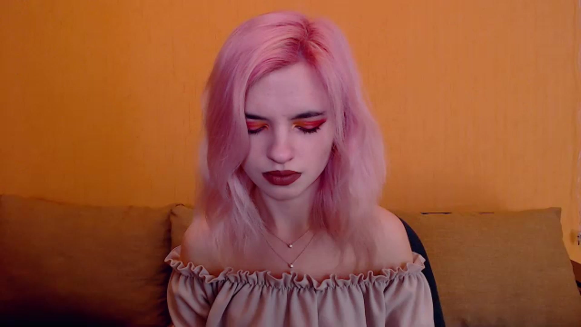 Gallery image thumbnail from Erineys's myfreecams stream on, 02/15/2024, 14:37 image 3 of 20