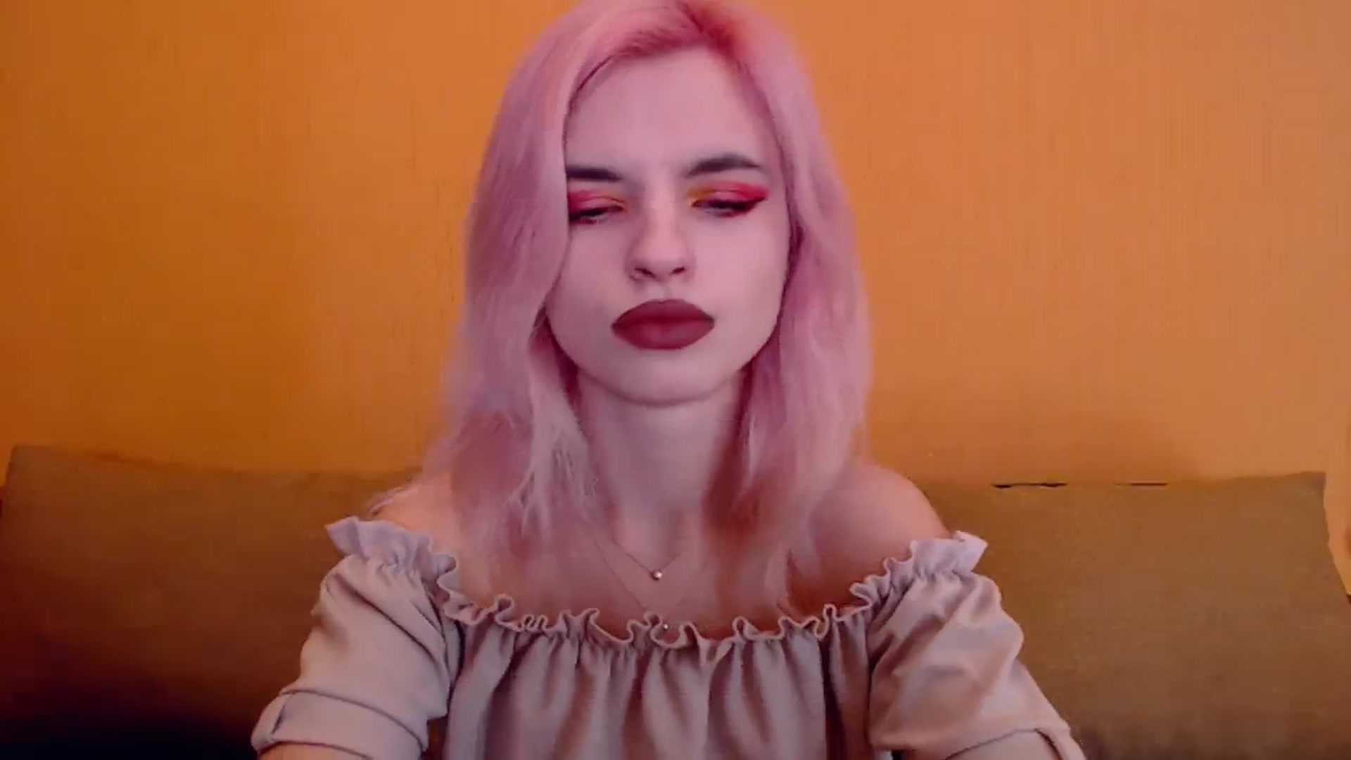 Gallery image thumbnail from Erineys's myfreecams stream on, 02/15/2024, 14:37 image 19 of 20