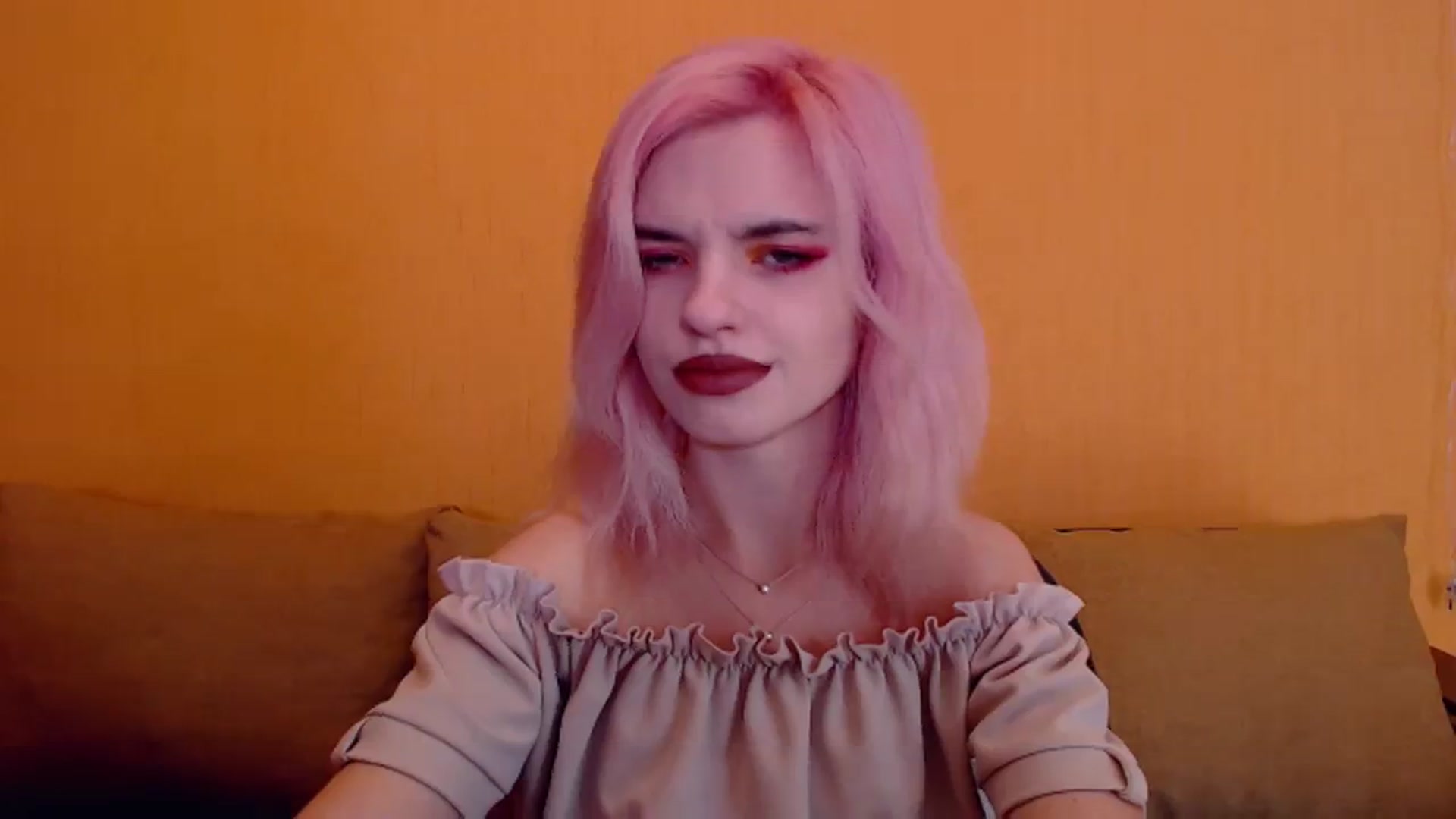 Gallery image thumbnail from Erineys's myfreecams stream on, 02/15/2024, 14:37 image 7 of 20