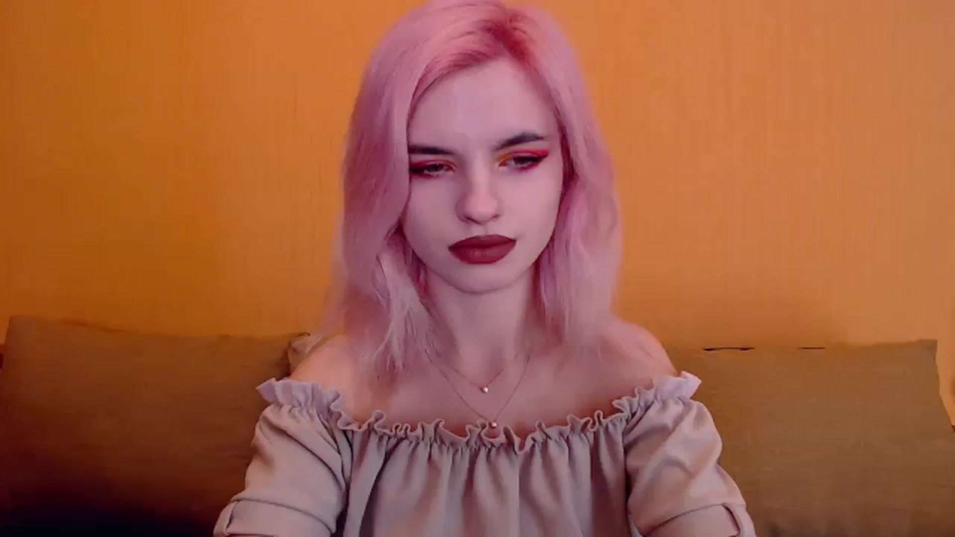 Gallery image thumbnail from Erineys's myfreecams stream on, 02/15/2024, 14:37 image 17 of 20