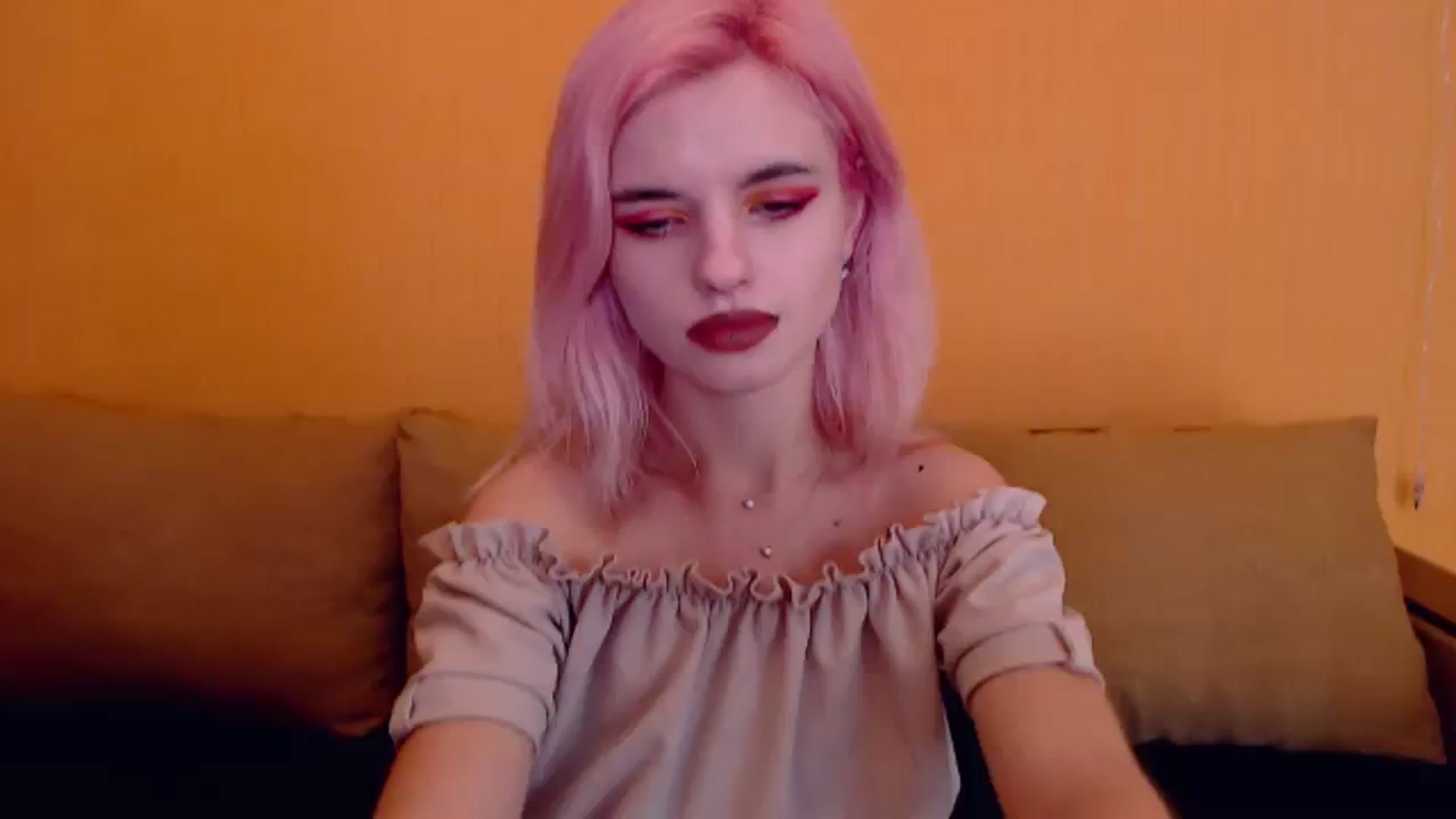 Gallery image thumbnail from Erineys's myfreecams stream on, 02/15/2024, 16:34 image 12 of 20